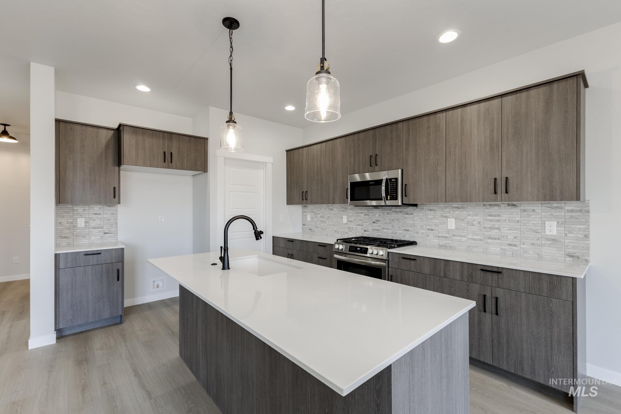 5058 S Amorita Ave, Meridian, Idaho 83642, 4 Bedrooms, 2.5 Bathrooms, Residential For Sale, Price $479,990,MLS 98966407