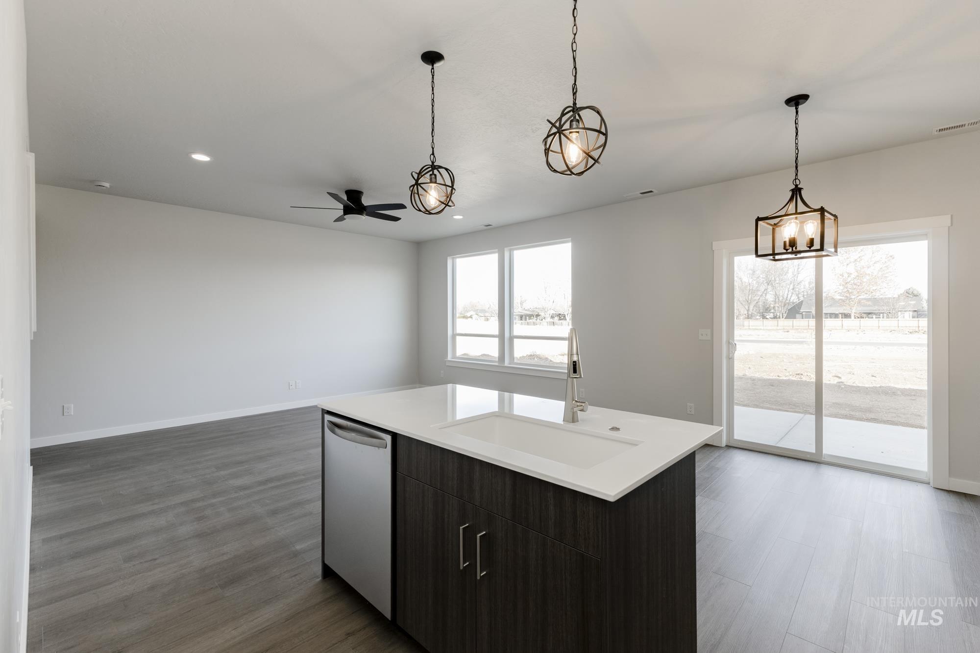 5034 S Amorita Ave, Meridian, Idaho 83642, 3 Bedrooms, 2.5 Bathrooms, Residential For Sale, Price $440,990,MLS 98966408