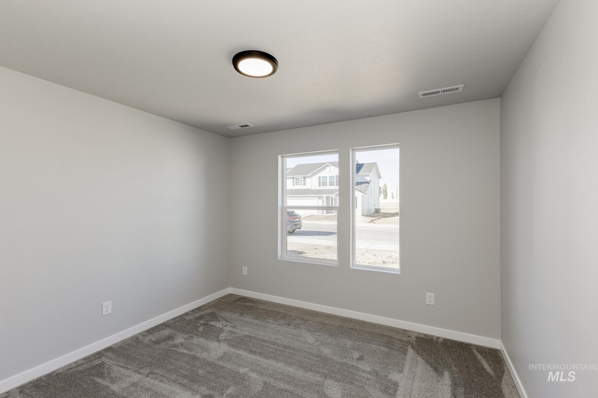 308 N Coltsfoot Ave, Kuna, Idaho 83634, 3 Bedrooms, 2 Bathrooms, Residential For Sale, Price $414,990,MLS 98966410