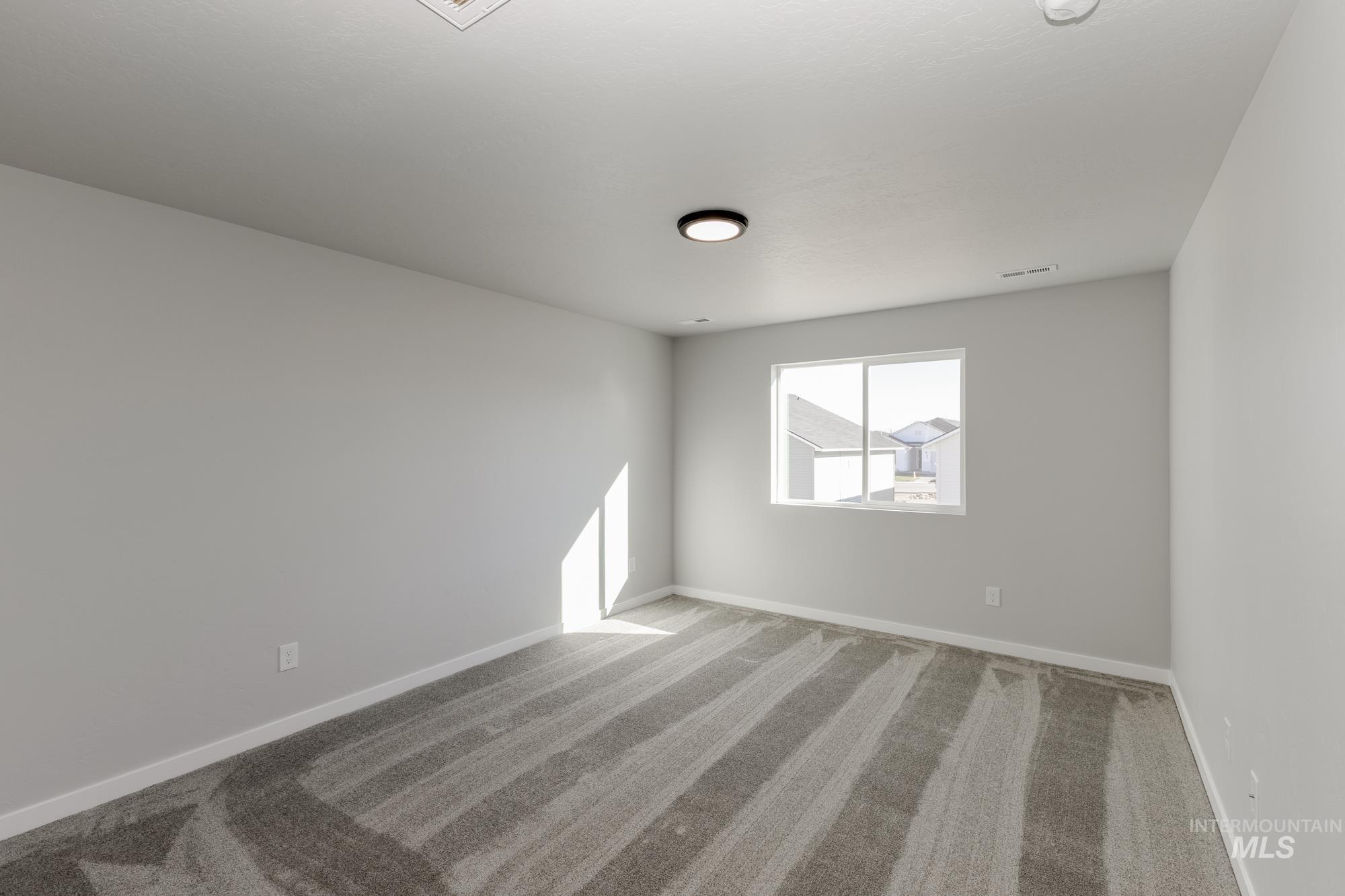 308 N Coltsfoot Ave, Kuna, Idaho 83634, 3 Bedrooms, 2 Bathrooms, Residential For Sale, Price $414,990,MLS 98966410