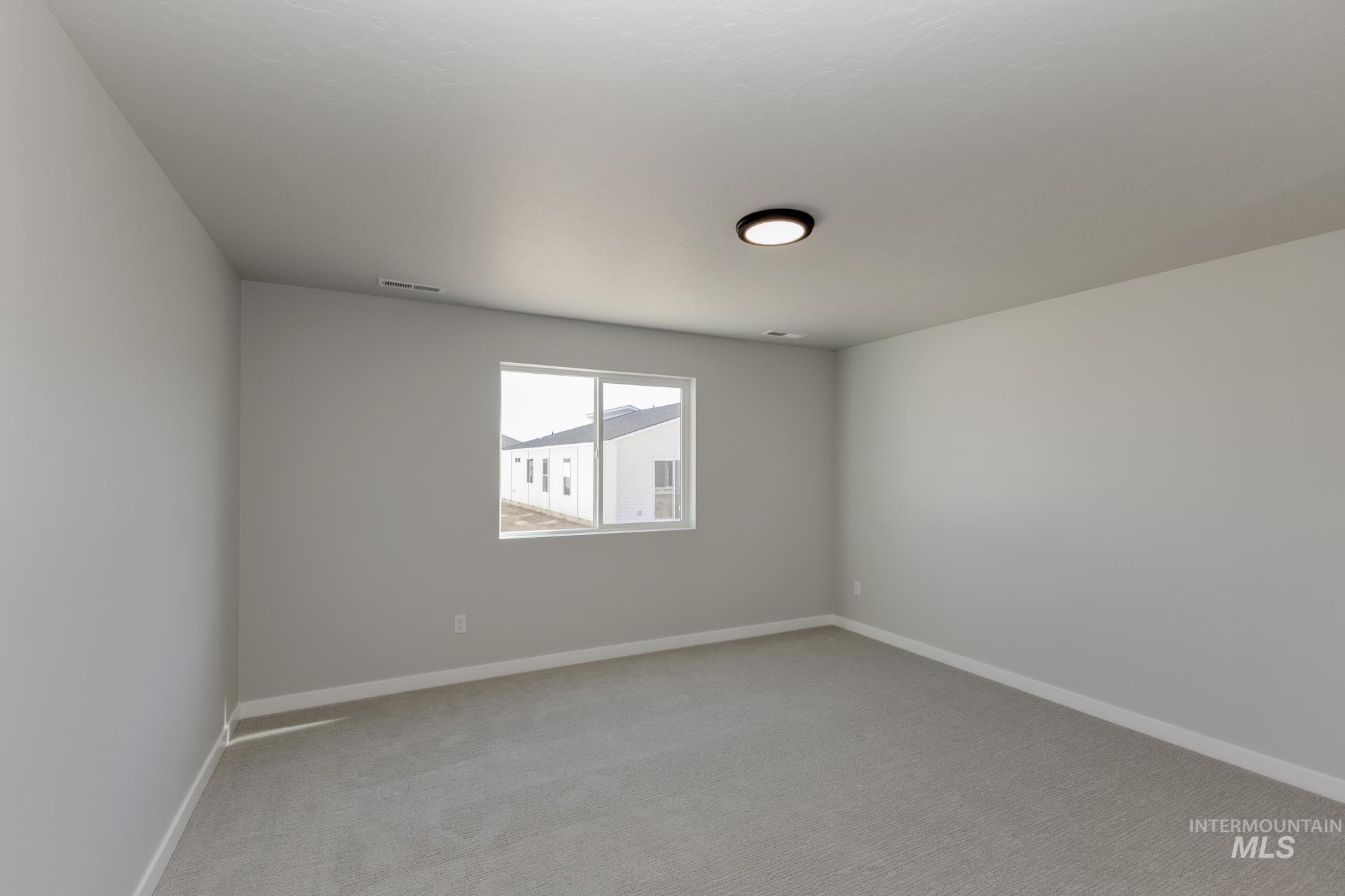 346 N Madrone Ave, Kuna, Idaho 83634, 3 Bedrooms, 2 Bathrooms, Residential For Sale, Price $415,990,MLS 98966411