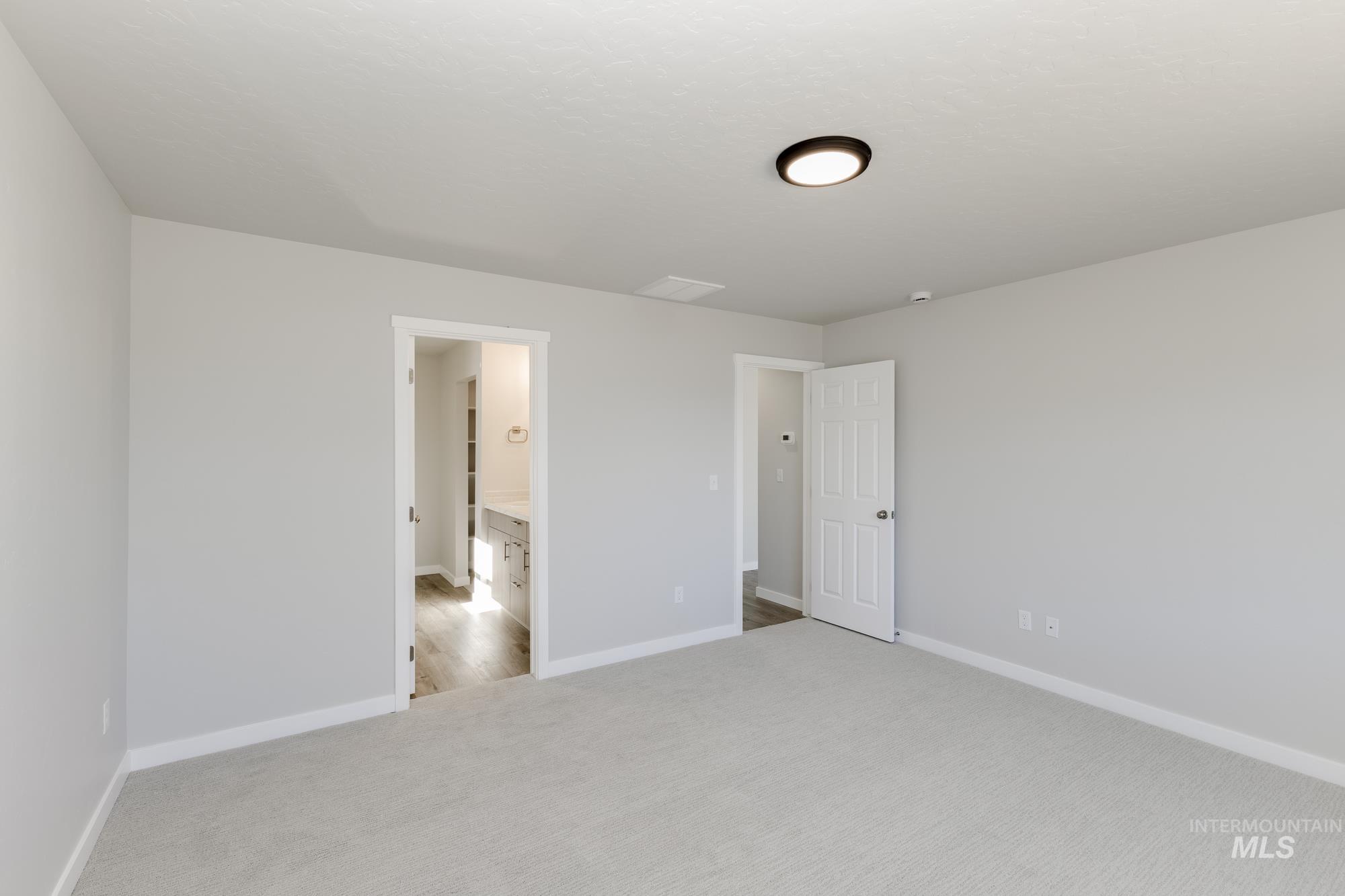 346 N Madrone Ave, Kuna, Idaho 83634, 3 Bedrooms, 2 Bathrooms, Residential For Sale, Price $415,990,MLS 98966411