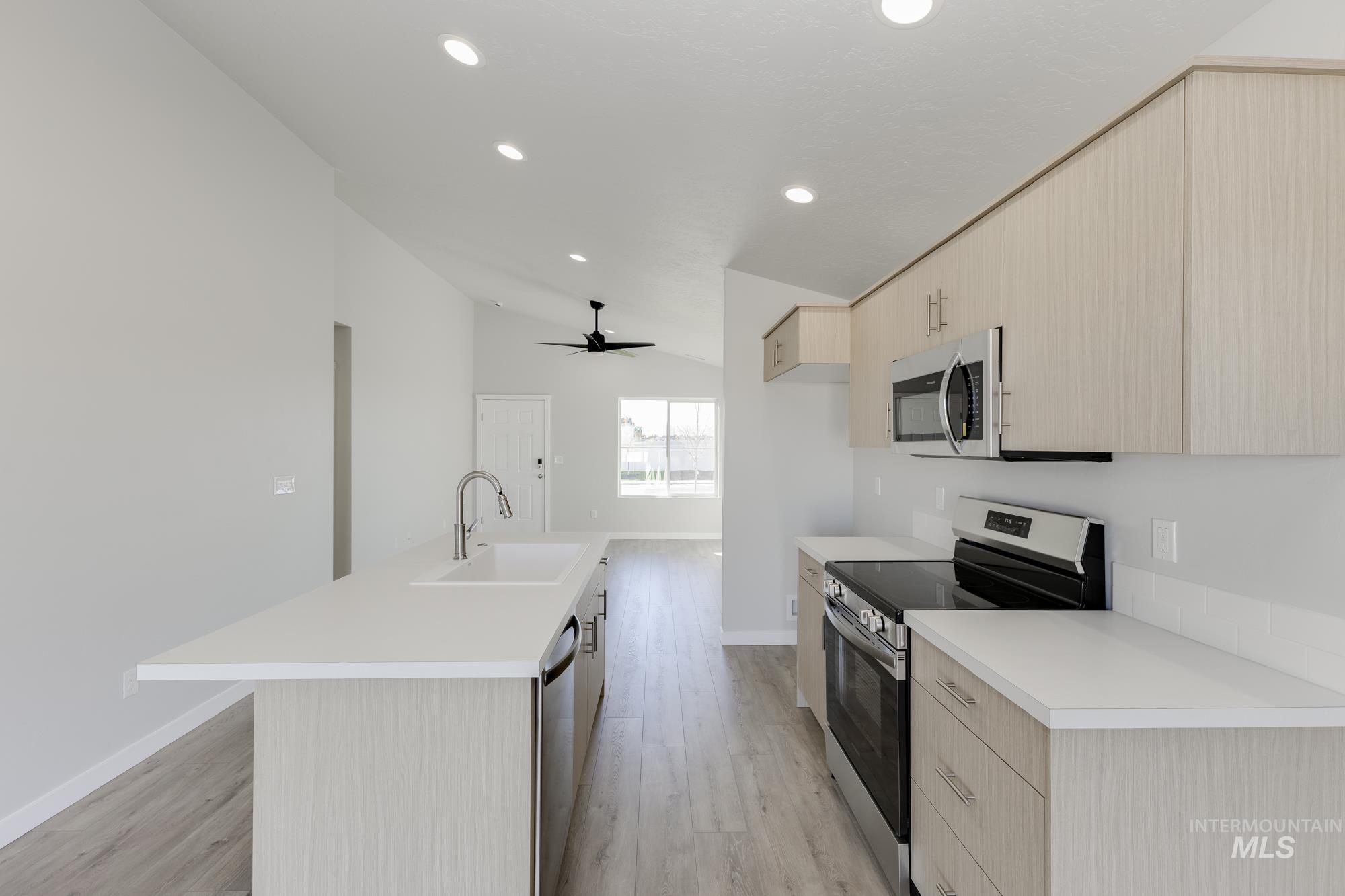 2310 W Penstemon St, Kuna, Idaho 83634, 3 Bedrooms, 2 Bathrooms, Residential For Sale, Price $380,990,MLS 98966413