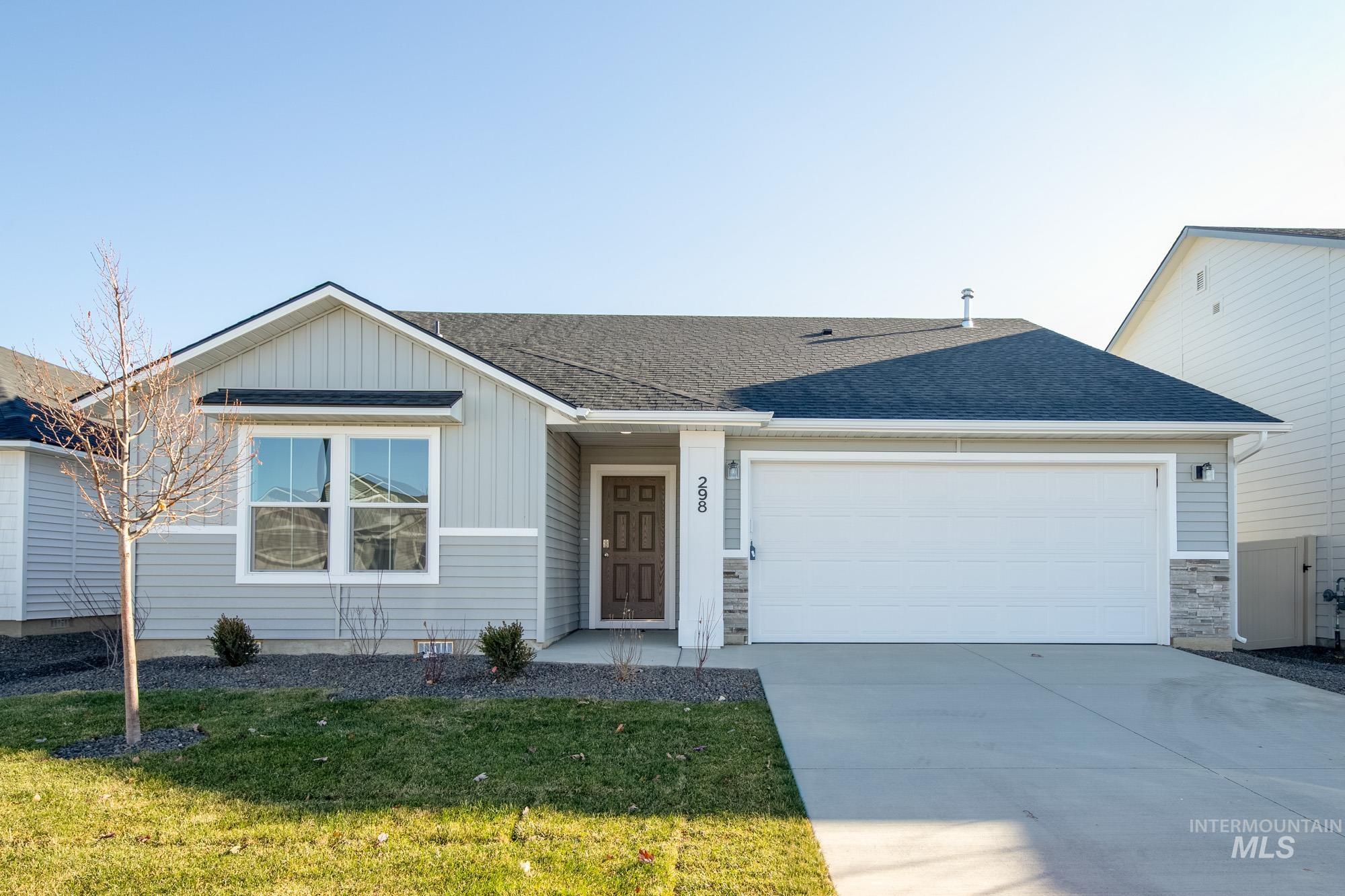 298 N Meadowsweet Ave, Kuna, Idaho 83634, 3 Bedrooms, 2 Bathrooms, Residential For Sale, Price $390,990,MLS 98966416