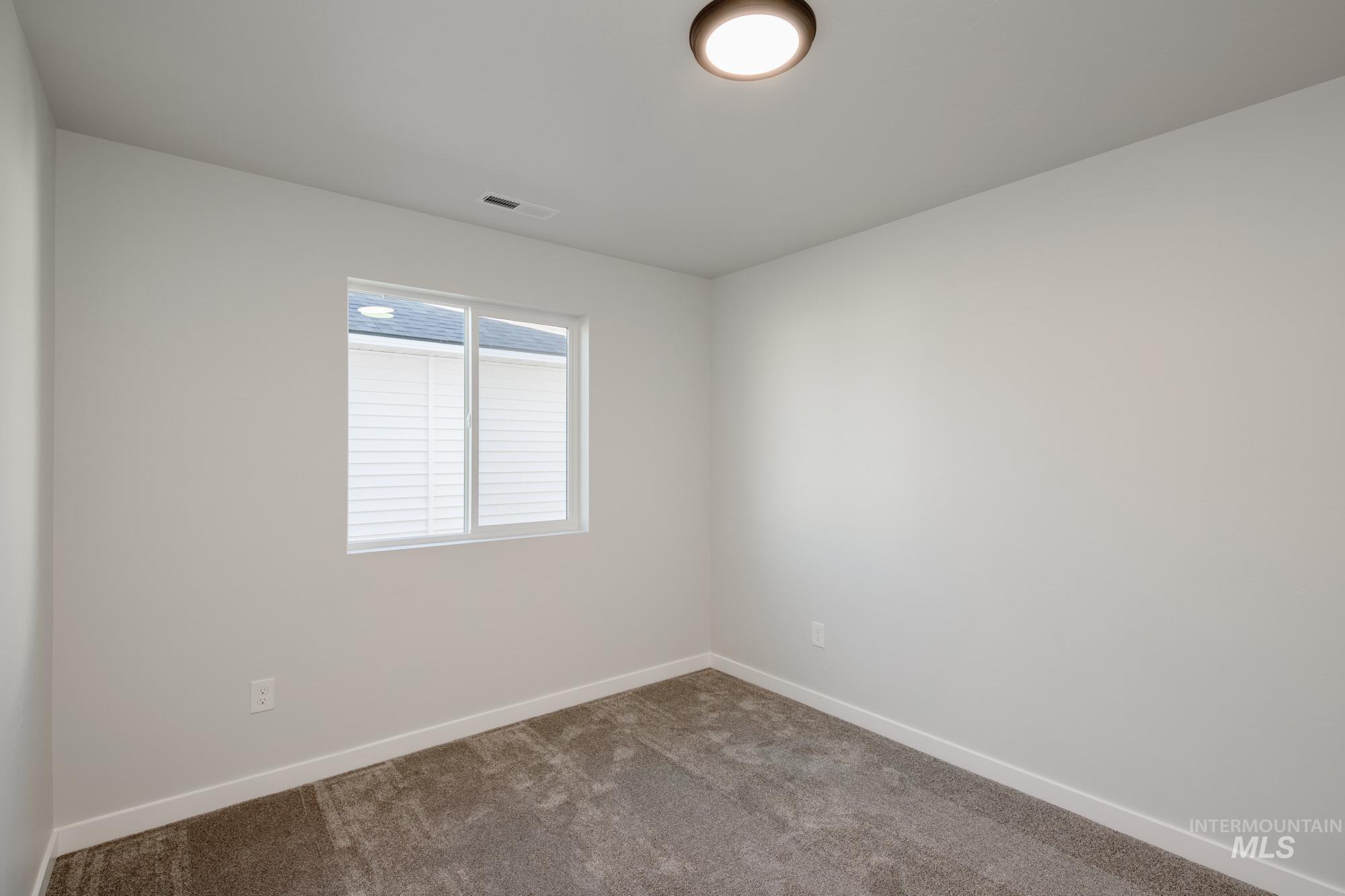 298 N Meadowsweet Ave, Kuna, Idaho 83634, 3 Bedrooms, 2 Bathrooms, Residential For Sale, Price $390,990,MLS 98966416