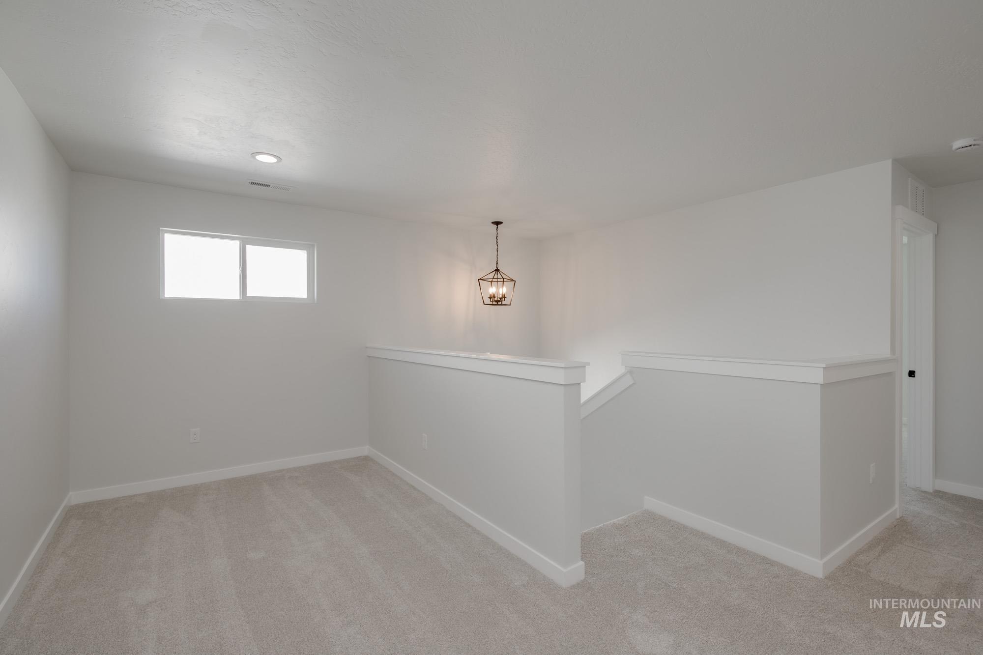 7031 S Old Farm Ave, Meridian, Idaho 83642, 5 Bedrooms, 3 Bathrooms, Residential For Sale, Price $514,990,MLS 98966421