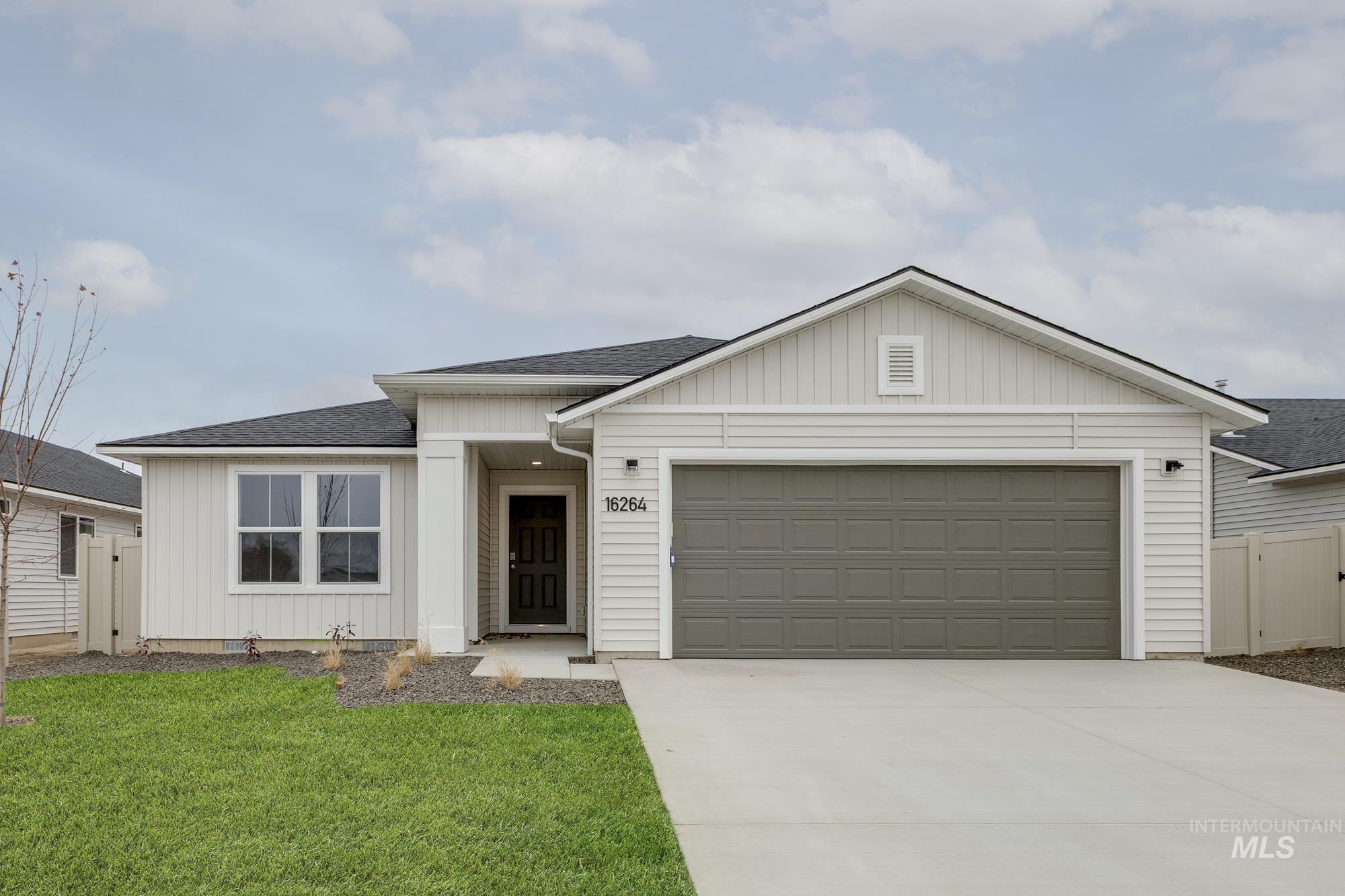 16264 Fill Ave, Caldwell, Idaho 83607, 3 Bedrooms, 2 Bathrooms, Residential For Sale, Price $404,990,MLS 98966423