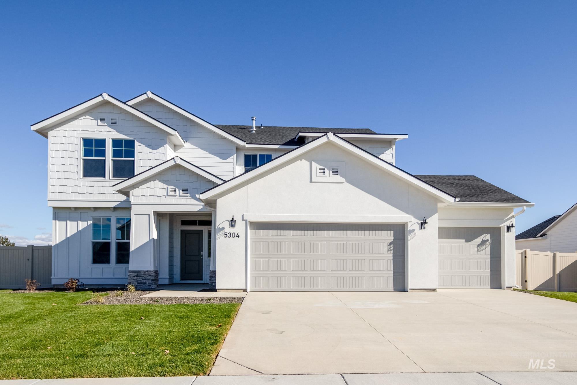 5304 Castleton Ave, Nampa, Idaho 83686, 4 Bedrooms, 2.5 Bathrooms, Residential For Sale, Price $559,990,MLS 98966424