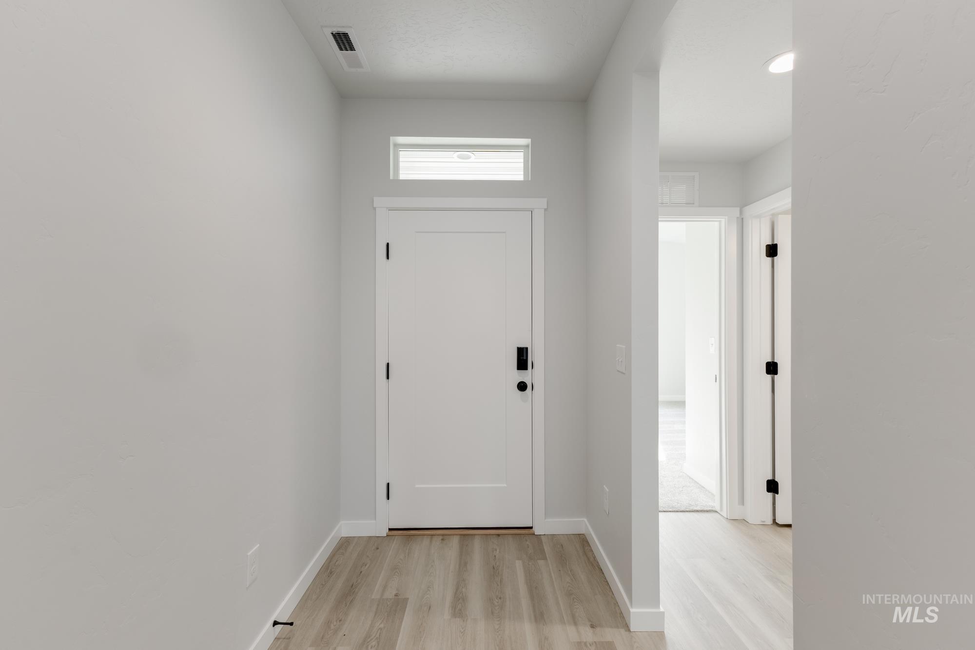 3422 E Red Maple Ct, Nampa, Idaho 83686, 4 Bedrooms, 2 Bathrooms, Residential For Sale, Price $429,990,MLS 98966425