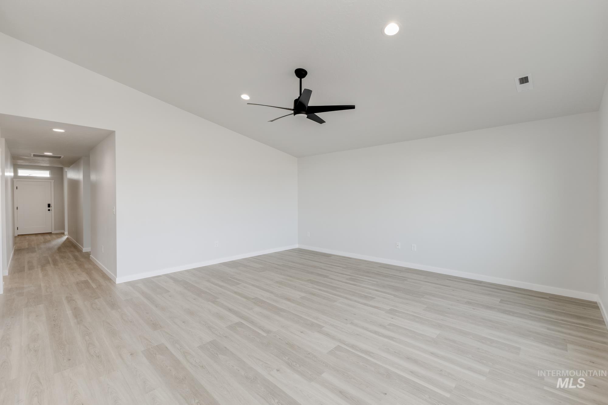 3422 E Red Maple Ct, Nampa, Idaho 83686, 4 Bedrooms, 2 Bathrooms, Residential For Sale, Price $429,990,MLS 98966425