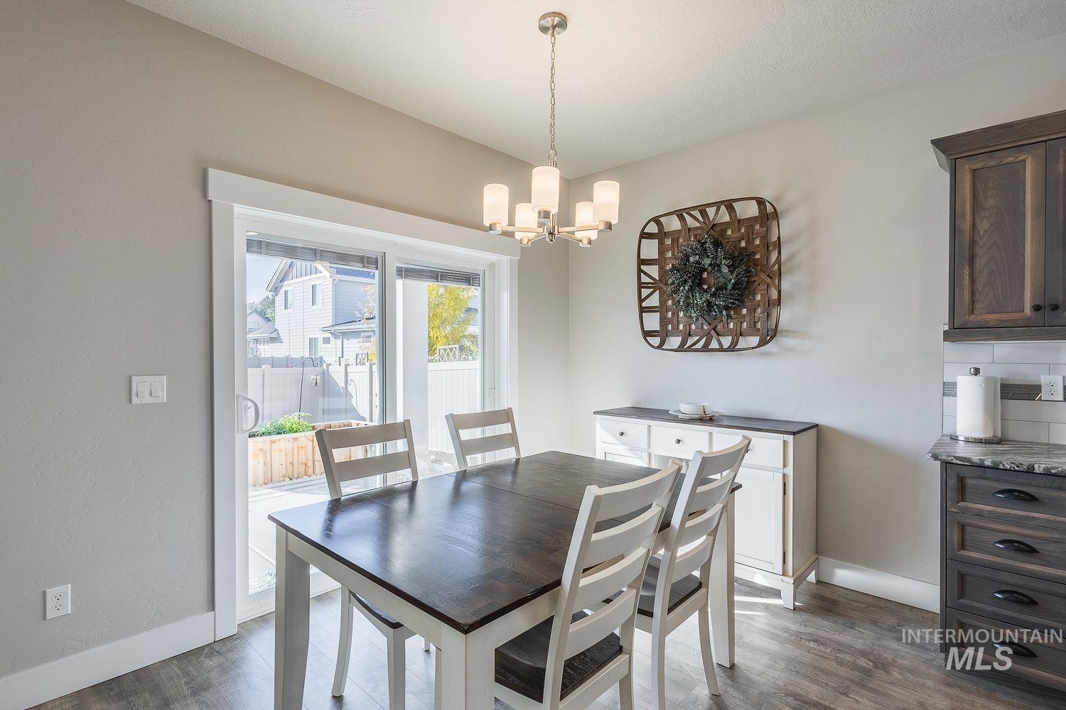 11065 White River St, Caldwell, Idaho 83605, 4 Bedrooms, 2.5 Bathrooms, Residential For Sale, Price $569,000,MLS 98966431