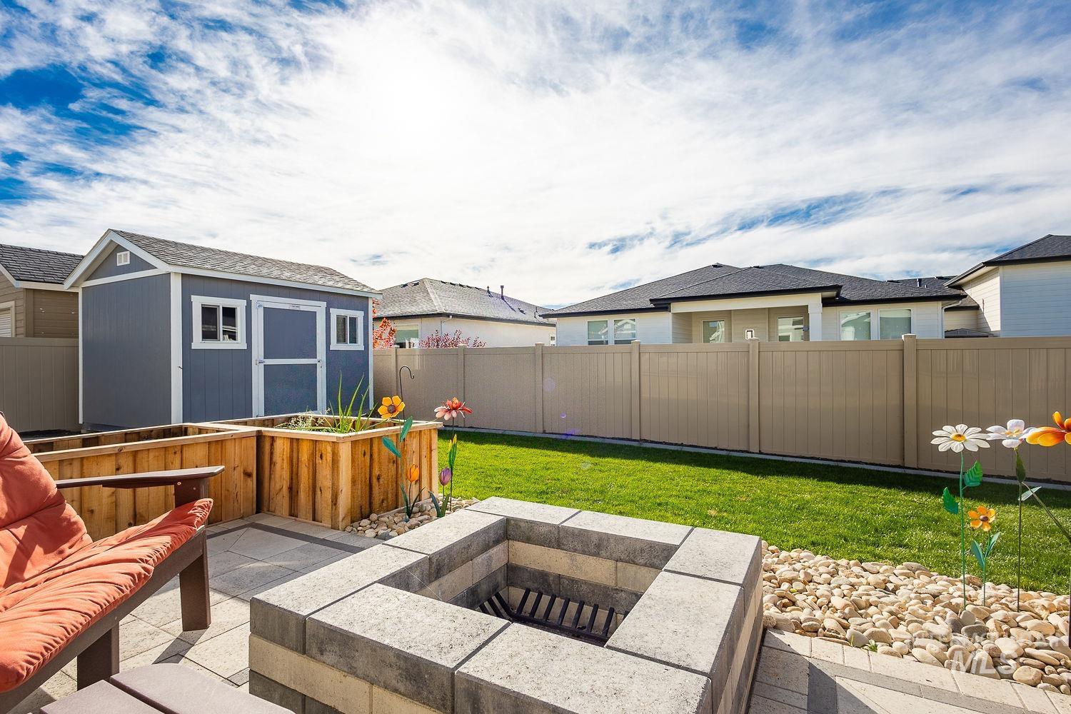 11065 White River St, Caldwell, Idaho 83605, 4 Bedrooms, 2.5 Bathrooms, Residential For Sale, Price $569,000,MLS 98966431