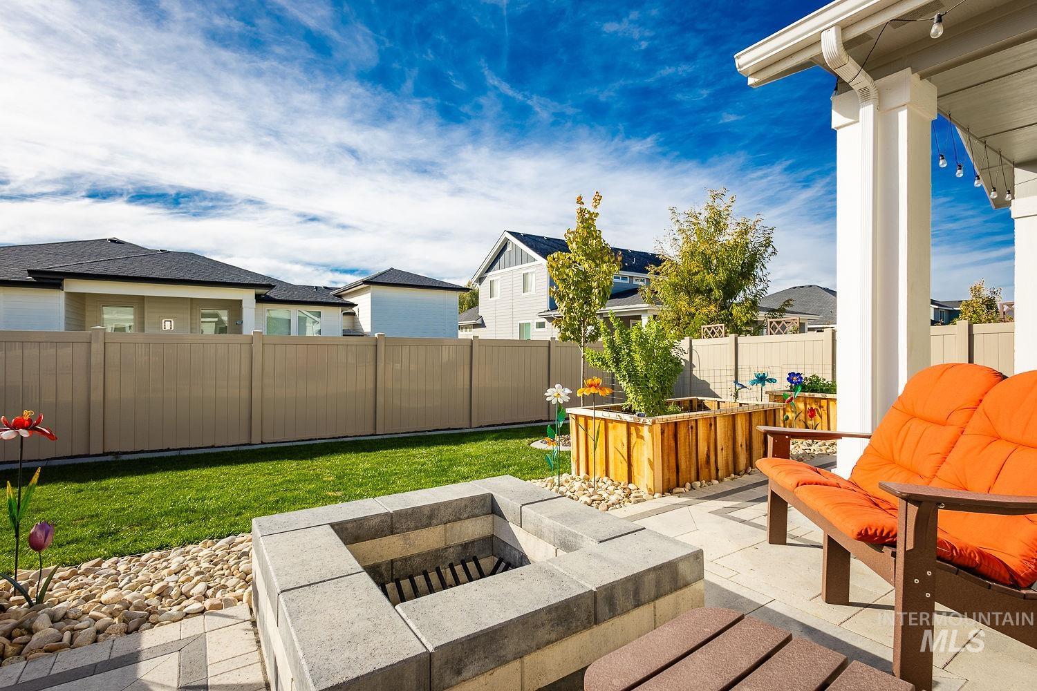 11065 White River St, Caldwell, Idaho 83605, 4 Bedrooms, 2.5 Bathrooms, Residential For Sale, Price $569,000,MLS 98966431