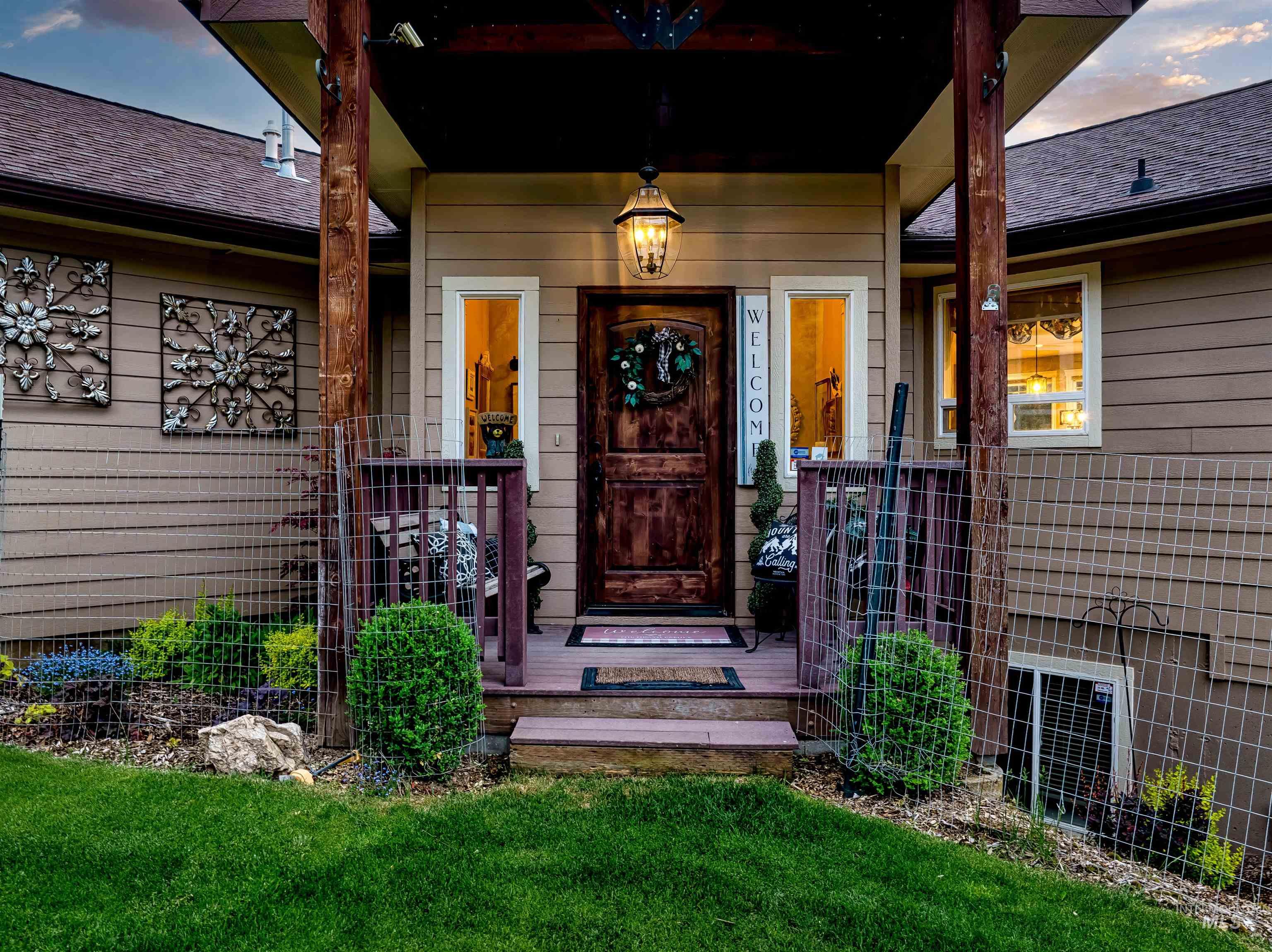 65 Peregrine Drive, Boise, Idaho 83716, 5 Bedrooms, 4 Bathrooms, Residential For Sale, Price $998,000,MLS 98966435