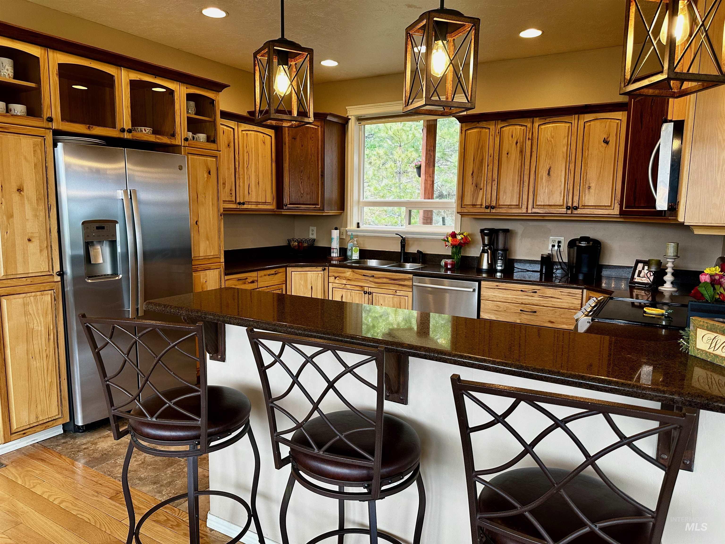 65 Peregrine Drive, Boise, Idaho 83716, 5 Bedrooms, 4 Bathrooms, Residential For Sale, Price $998,000,MLS 98966435