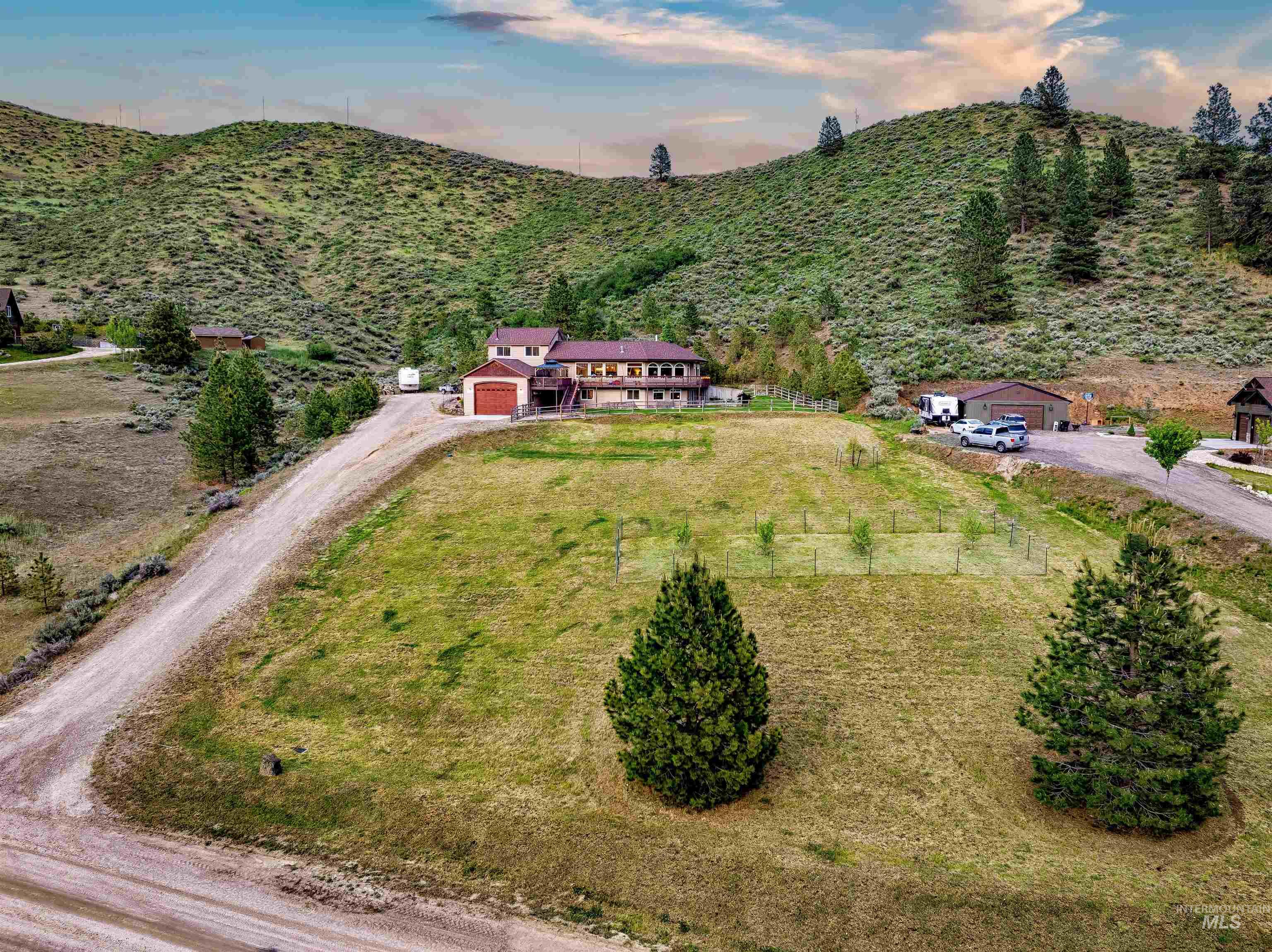 65 Peregrine Drive, Boise, Idaho 83716, 5 Bedrooms, 4 Bathrooms, Residential For Sale, Price $998,000,MLS 98966435