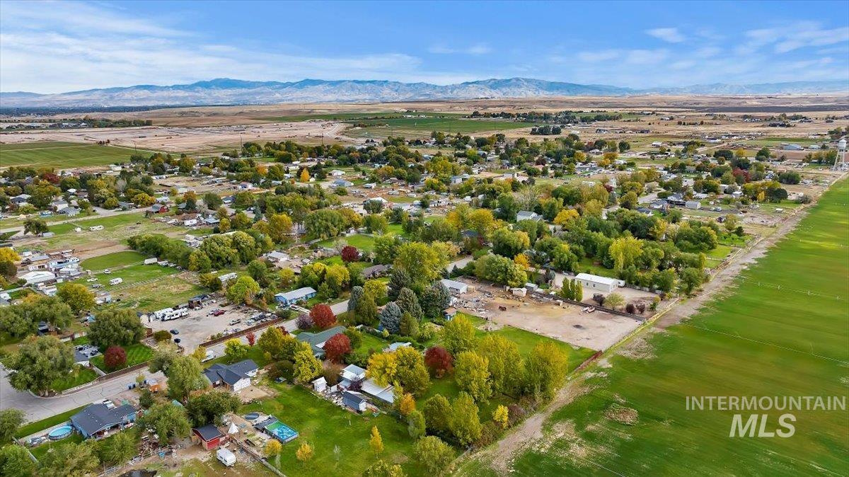 11327 W Gila, Kuna, Idaho 83634, 5 Bedrooms, 2.5 Bathrooms, Residential For Sale, Price $649,900, 98966436