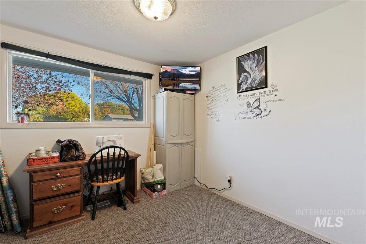 11327 W Gila, Kuna, Idaho 83634, 5 Bedrooms, 2.5 Bathrooms, Residential For Sale, Price $649,900, 98966436