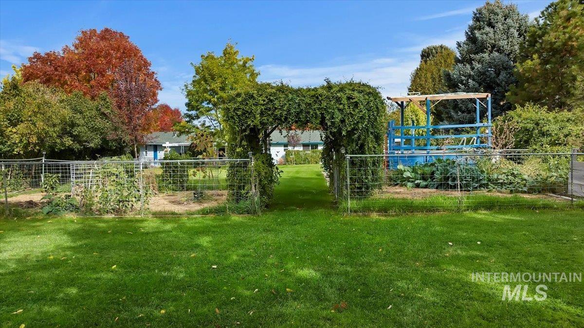 11327 W Gila, Kuna, Idaho 83634, 5 Bedrooms, 2.5 Bathrooms, Residential For Sale, Price $649,900, 98966436