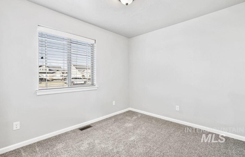 277 Benno Street, Twin Falls, Idaho 83301, 4 Bedrooms, 2 Bathrooms, Residential For Sale, Price $380,000,MLS 98966441