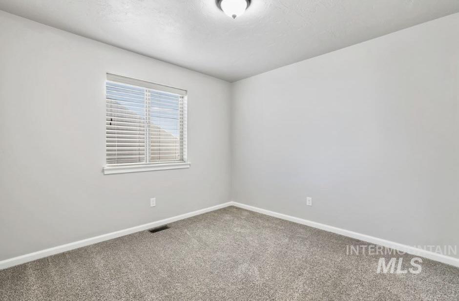 277 Benno Street, Twin Falls, Idaho 83301, 4 Bedrooms, 2 Bathrooms, Residential For Sale, Price $380,000,MLS 98966441