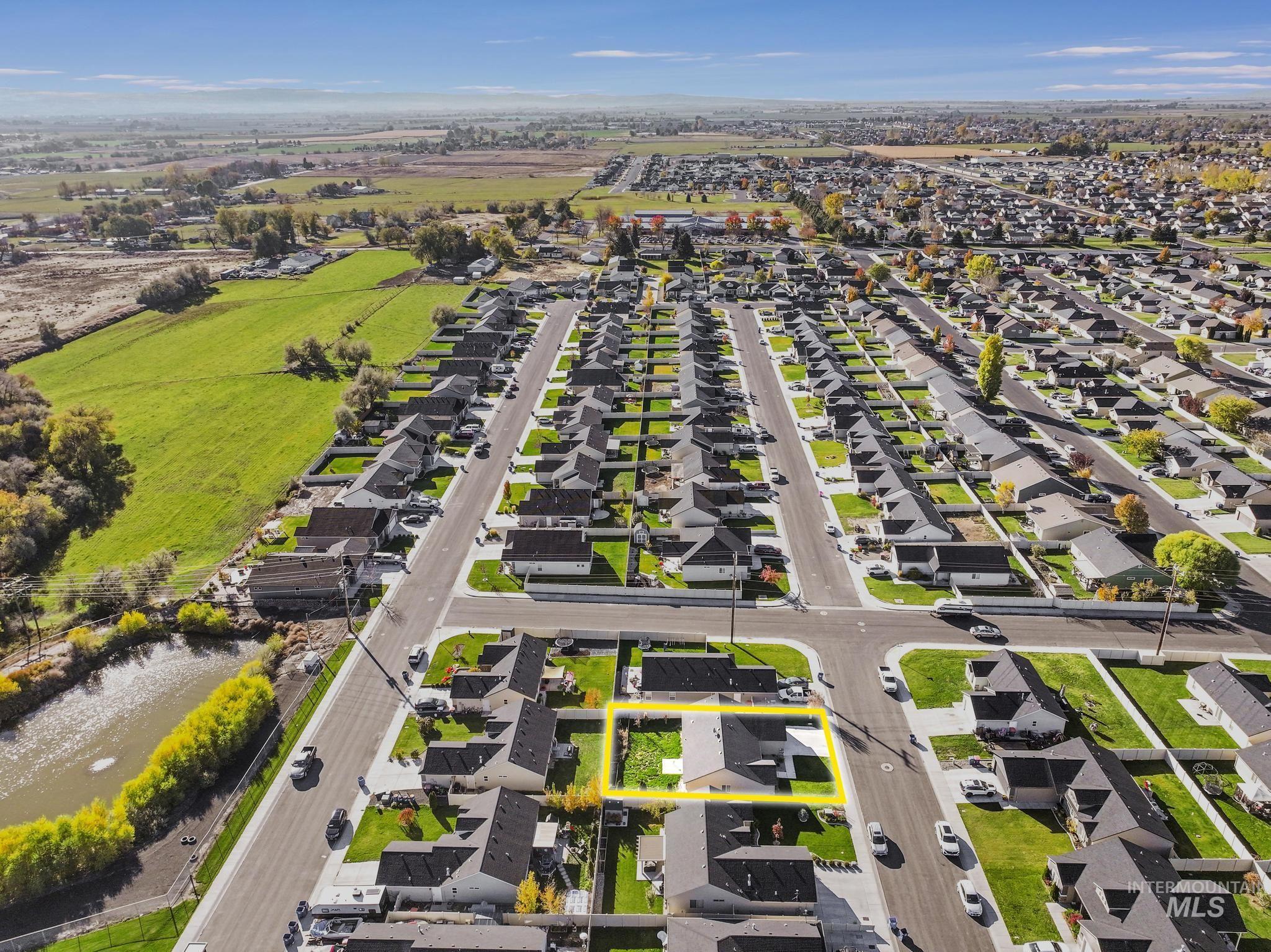 277 Benno Street, Twin Falls, Idaho 83301, 4 Bedrooms, 2 Bathrooms, Residential For Sale, Price $380,000,MLS 98966441