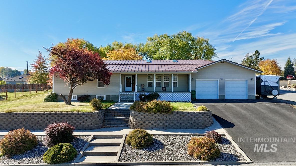 1505 Lewiston St., CottonWood, Idaho 83522, 5 Bedrooms, 3 Bathrooms, Residential For Sale, Price $469,000, 98966447