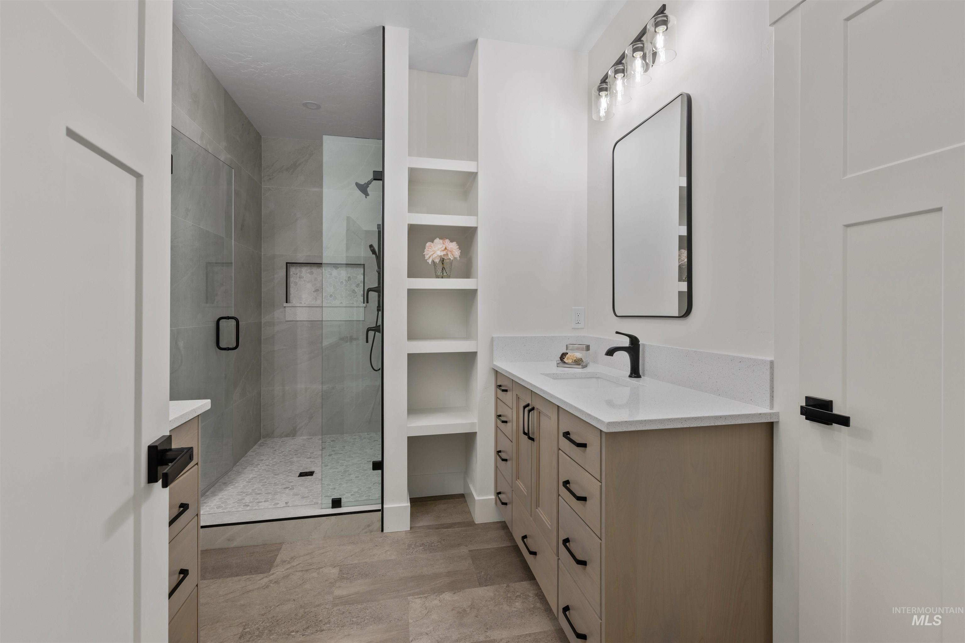 1409 Uvalde St, Caldwell, Idaho 83605, 4 Bedrooms, 2.5 Bathrooms, Residential For Sale, Price $495,000,MLS 98966448