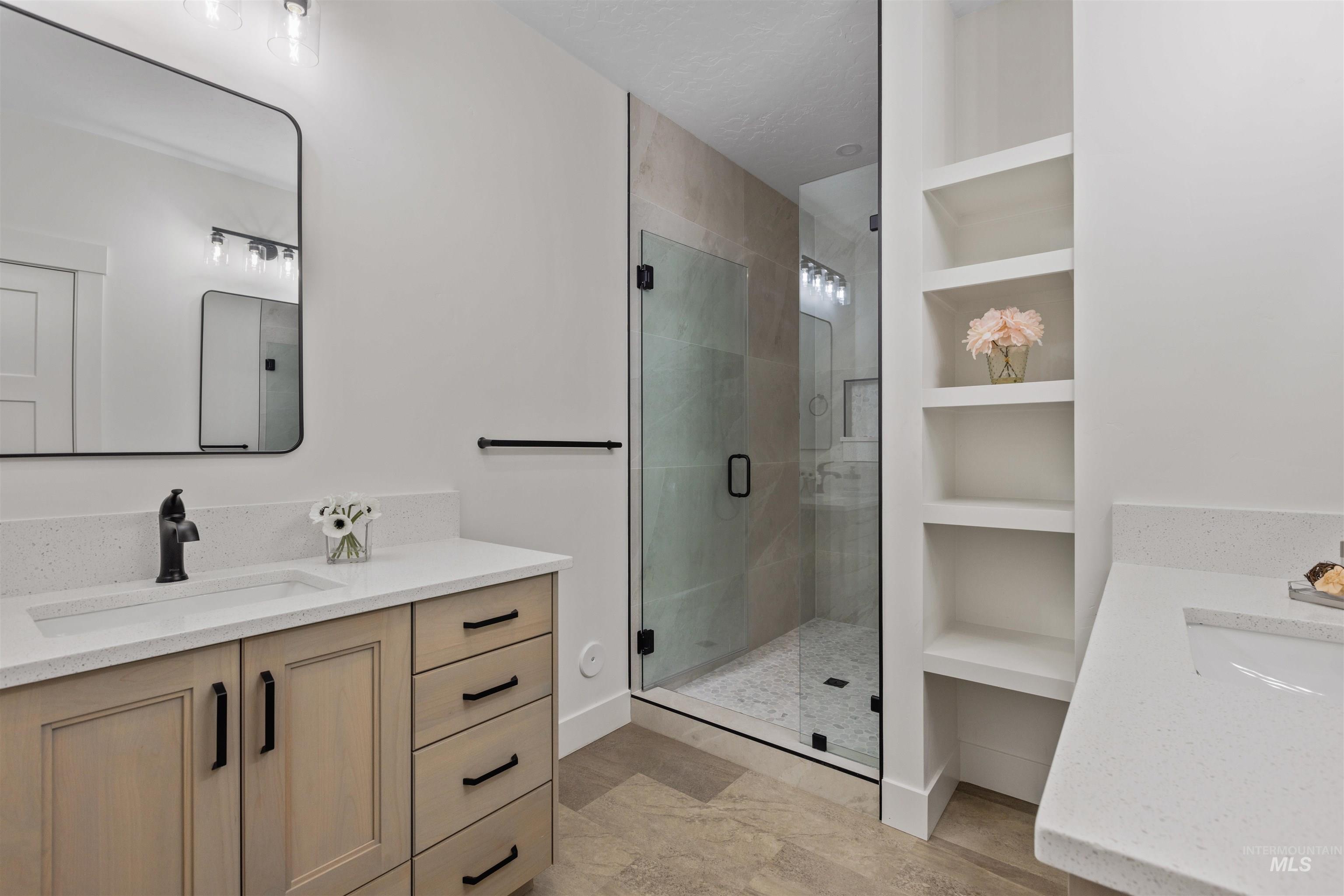 1409 Uvalde St, Caldwell, Idaho 83605, 4 Bedrooms, 2.5 Bathrooms, Residential For Sale, Price $495,000,MLS 98966448