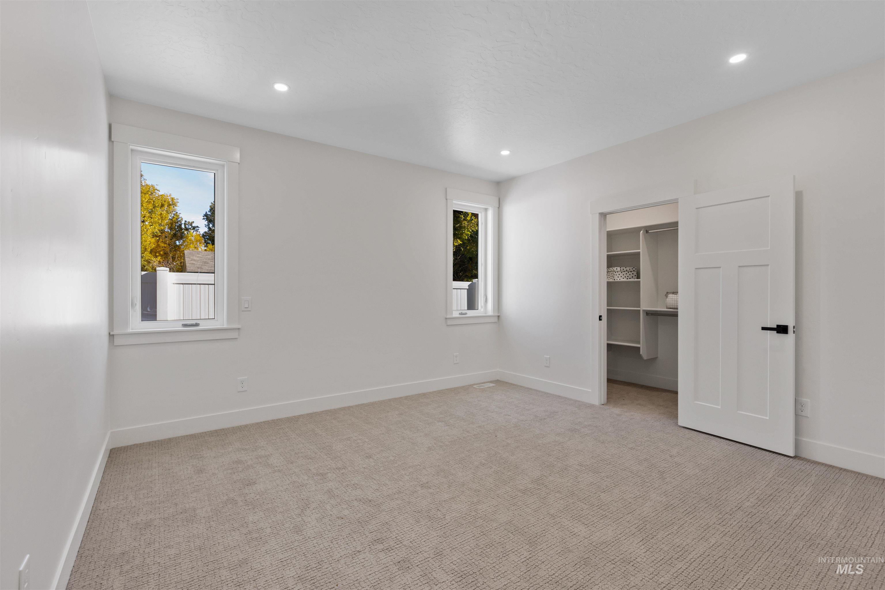 1409 Uvalde St, Caldwell, Idaho 83605, 4 Bedrooms, 2.5 Bathrooms, Residential For Sale, Price $495,000,MLS 98966448