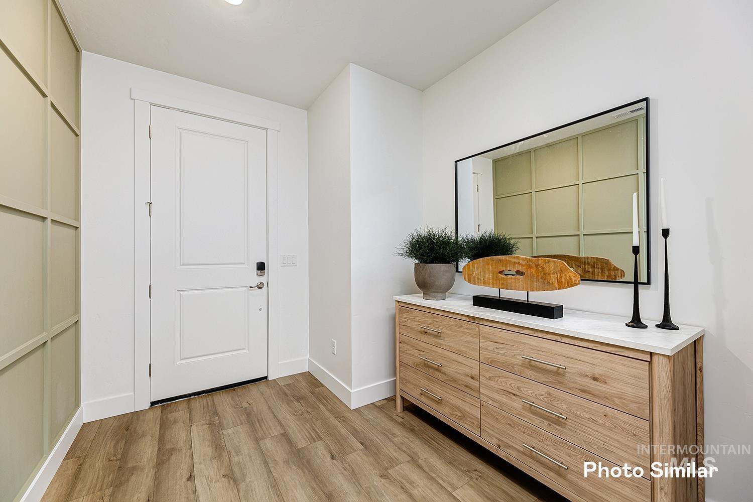 4548 W Wapoot St, Meridian, Idaho 83646, 4 Bedrooms, 2 Bathrooms, Residential For Sale, Price $562,900,MLS 98966469