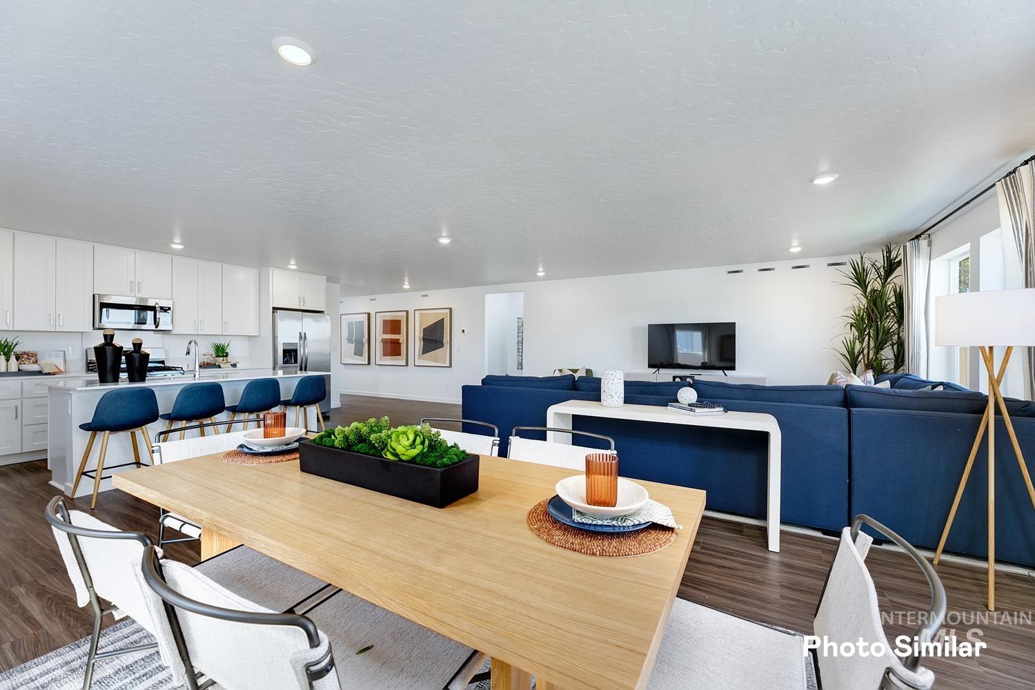 8576 E Love Ct, Nampa, Idaho 83687, 3 Bedrooms, 2 Bathrooms, Residential For Sale, Price $444,900,MLS 98966478