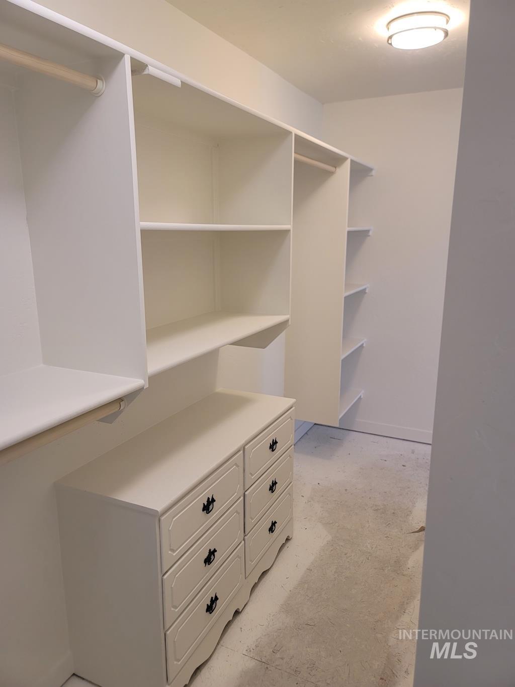 939 Craven Ave, Buhl, Idaho 83316, 4 Bedrooms, 2 Bathrooms, Residential For Sale, Price $342,000,MLS 98966513