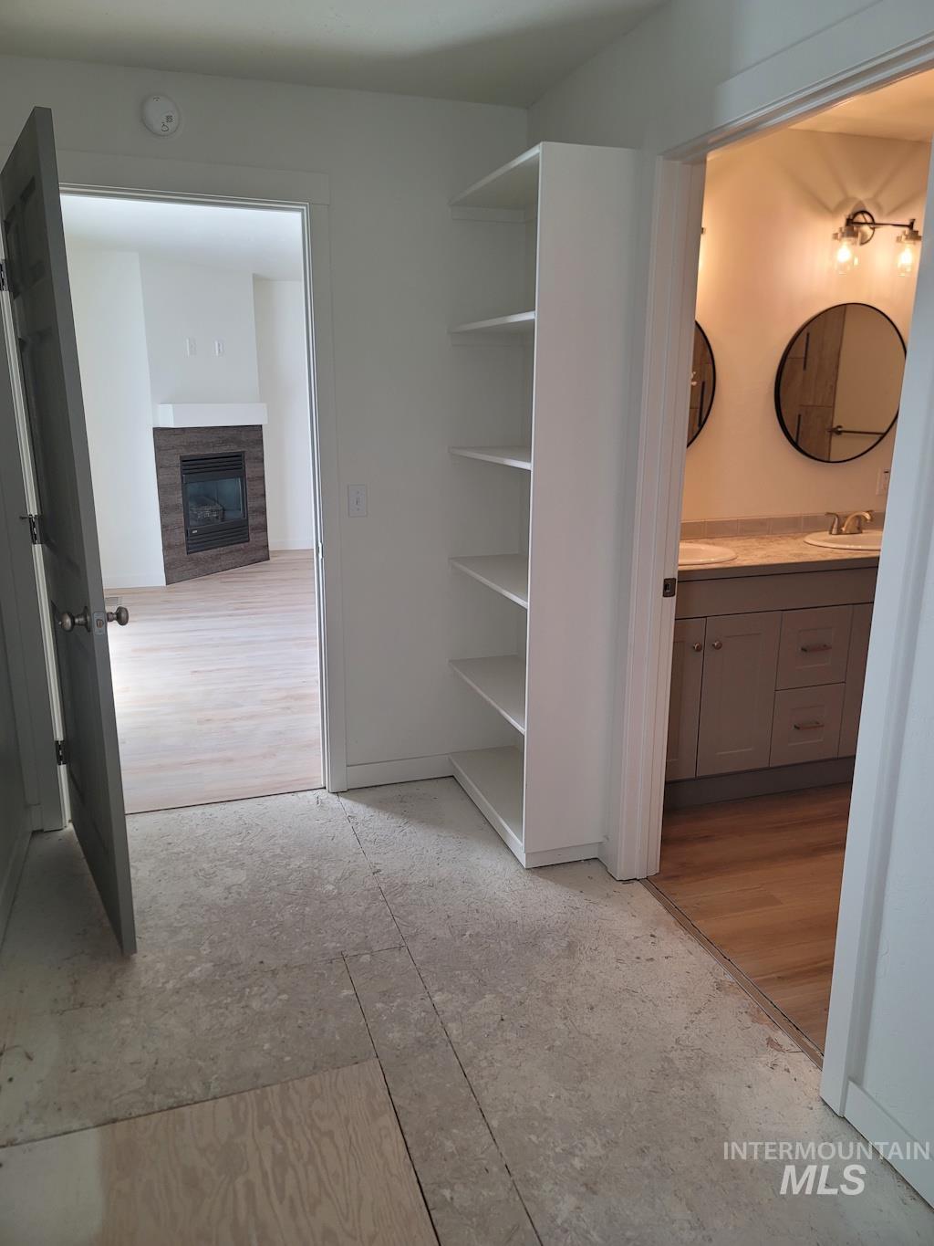 939 Craven Ave, Buhl, Idaho 83316, 4 Bedrooms, 2 Bathrooms, Residential For Sale, Price $342,000,MLS 98966513