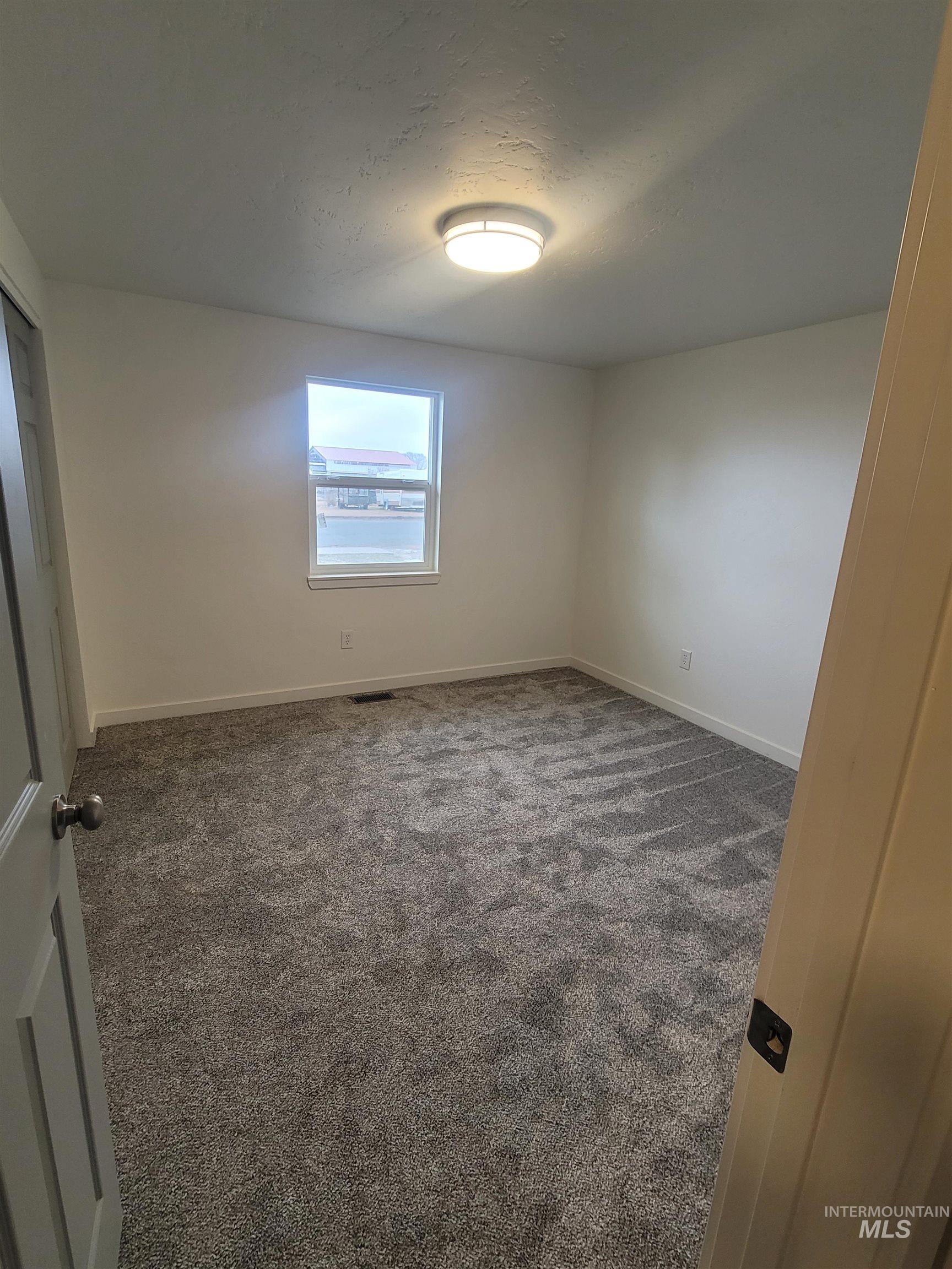 939 Craven Ave, Buhl, Idaho 83316, 4 Bedrooms, 2 Bathrooms, Residential For Sale, Price $342,000, 98966513