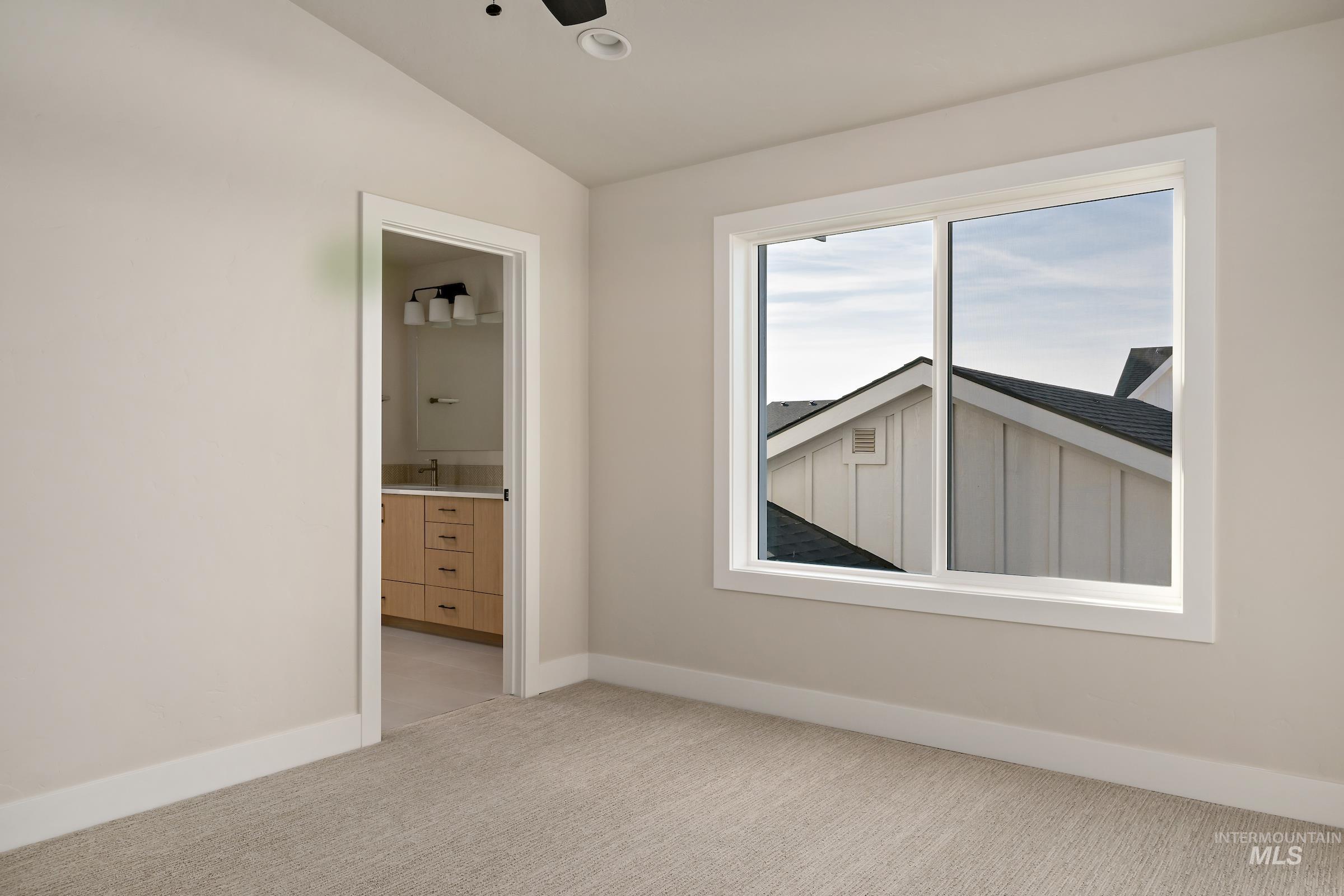 6037 S Hope Ave, Meridian, Idaho 83642, 3 Bedrooms, 2.5 Bathrooms, Residential For Sale, Price $535,500,MLS 98966518