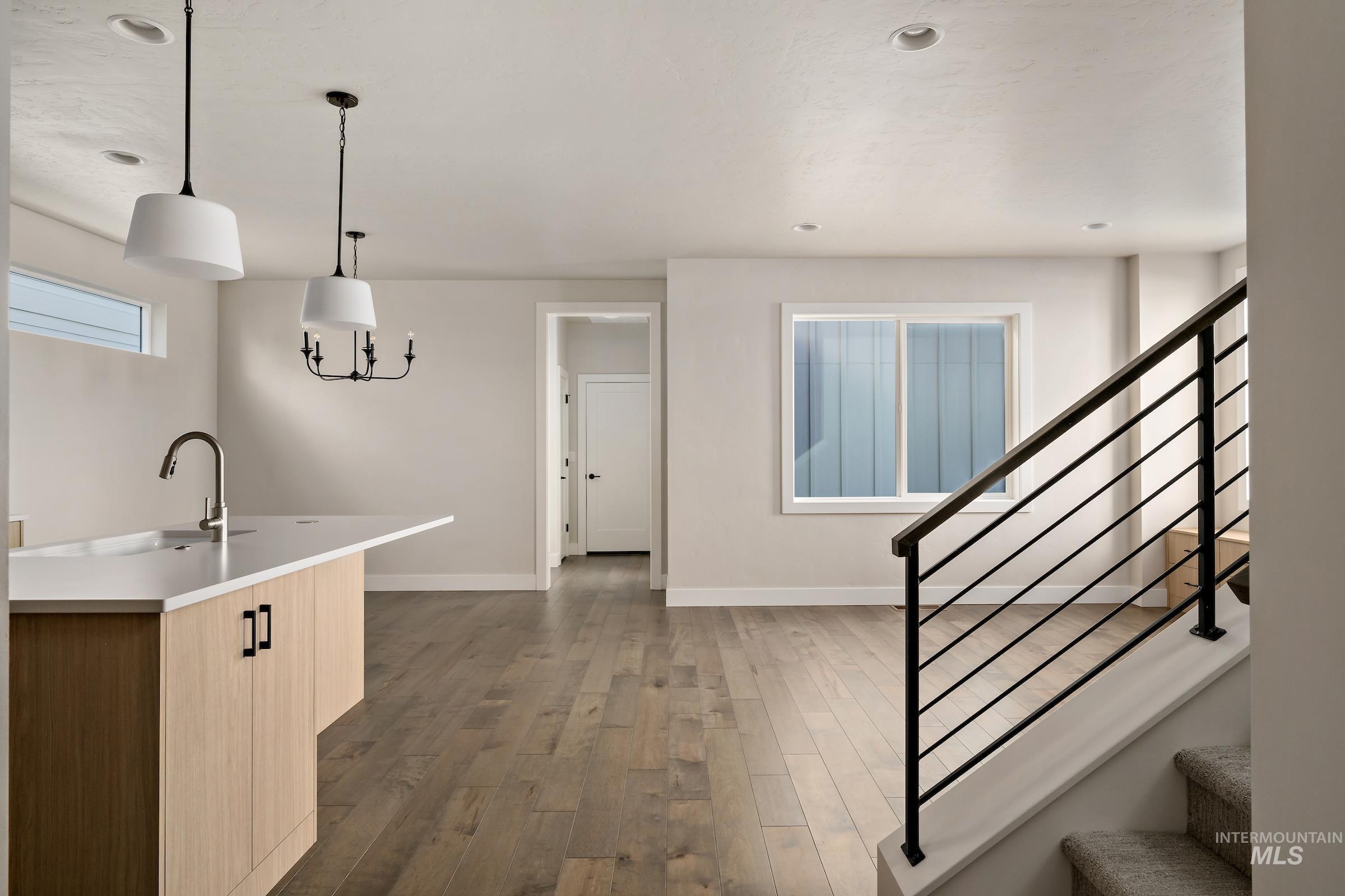 6037 S Hope Ave, Meridian, Idaho 83642, 3 Bedrooms, 2.5 Bathrooms, Residential For Sale, Price $535,500,MLS 98966518