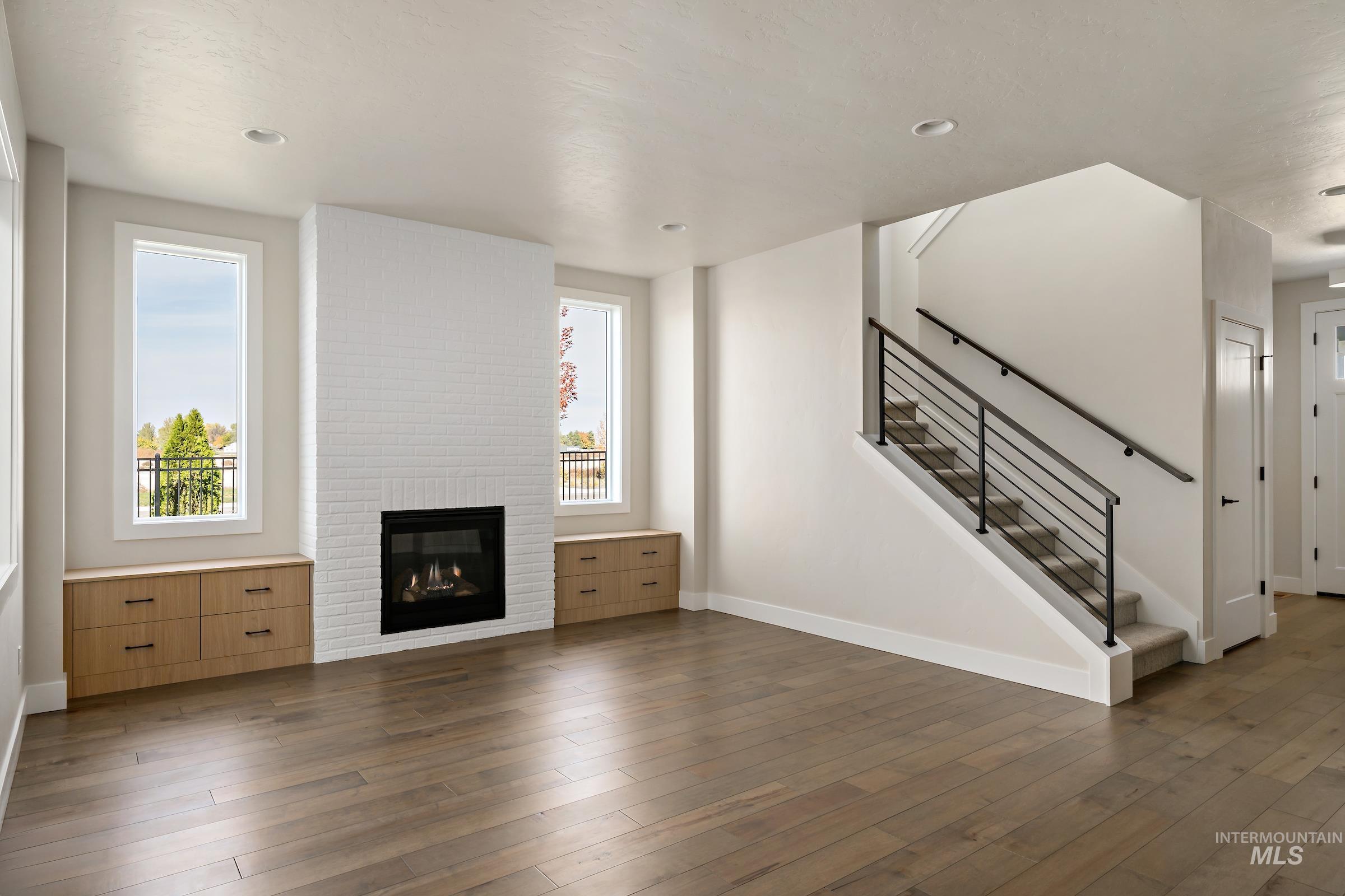 6037 S Hope Ave, Meridian, Idaho 83642, 3 Bedrooms, 2.5 Bathrooms, Residential For Sale, Price $535,500,MLS 98966518