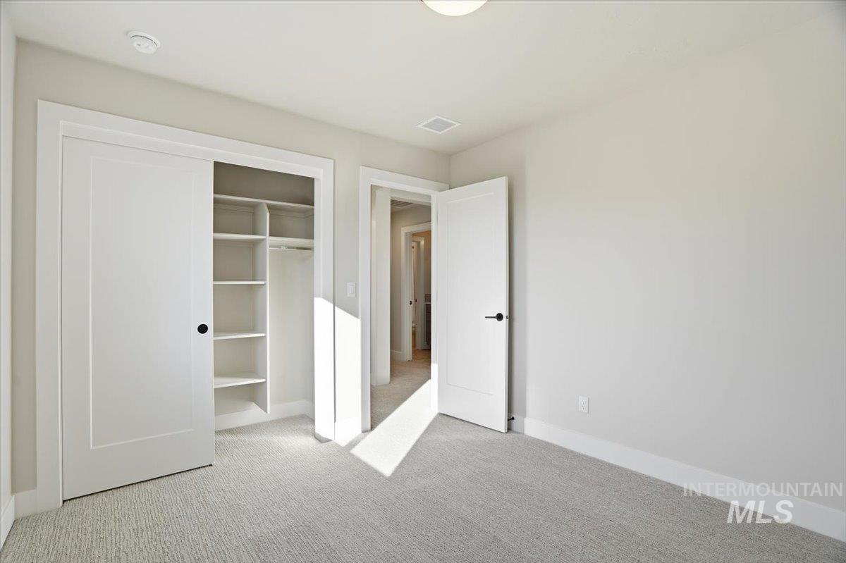 6064 S Apex Ave, Meridian, Idaho 83642, 3 Bedrooms, 2.5 Bathrooms, Residential For Sale, Price $538,900,MLS 98966520