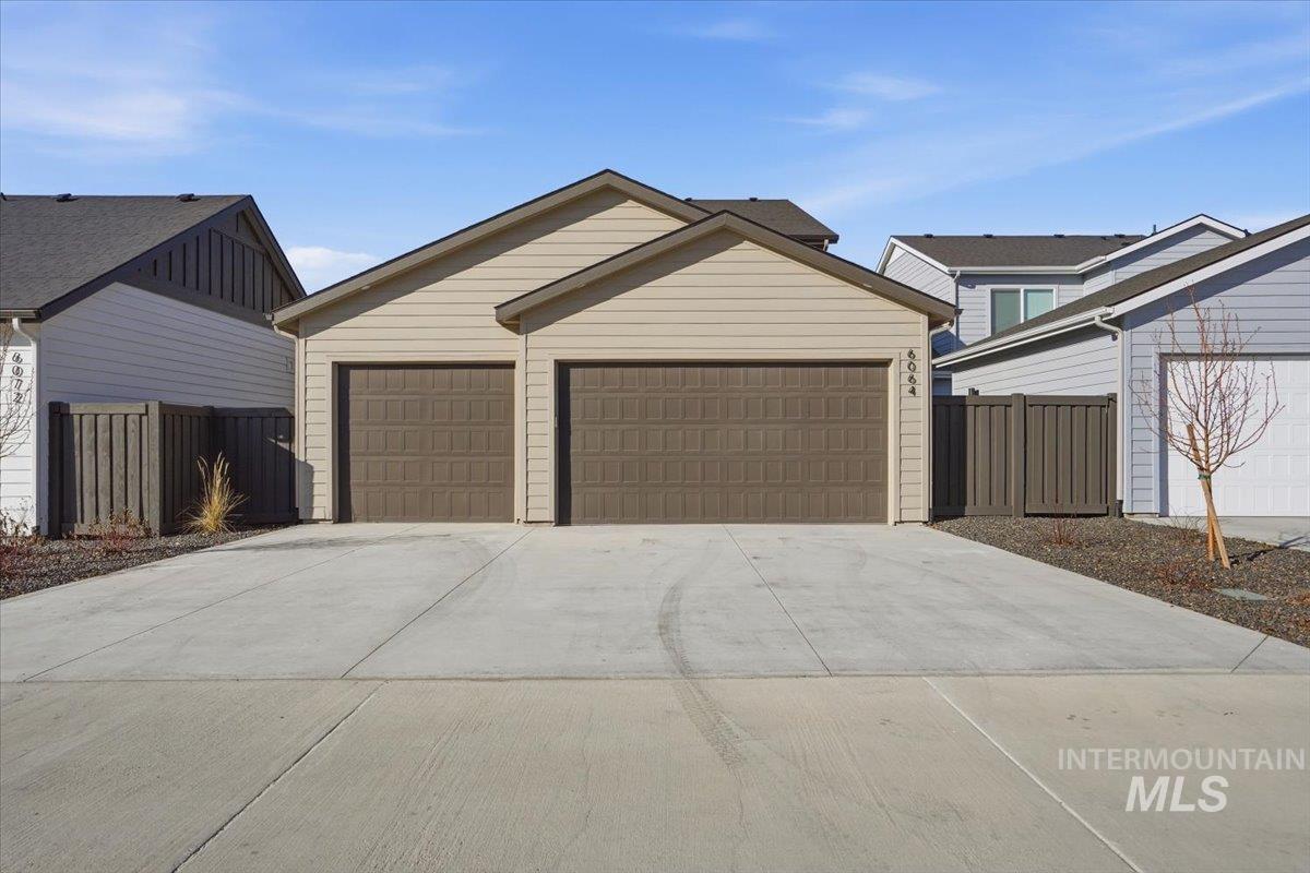 6064 S Apex Ave, Meridian, Idaho 83642, 3 Bedrooms, 2.5 Bathrooms, Residential For Sale, Price $538,900,MLS 98966520