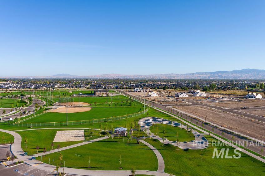 6064 S Apex Ave, Meridian, Idaho 83642, 3 Bedrooms, 2.5 Bathrooms, Residential For Sale, Price $544,900,MLS 98966520