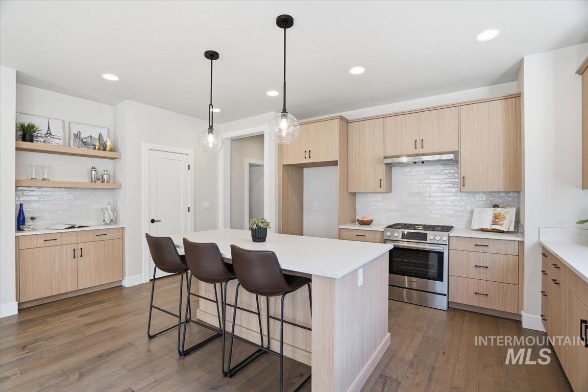 6064 S Apex Ave, Meridian, Idaho 83642, 3 Bedrooms, 2.5 Bathrooms, Residential For Sale, Price $538,900,MLS 98966520