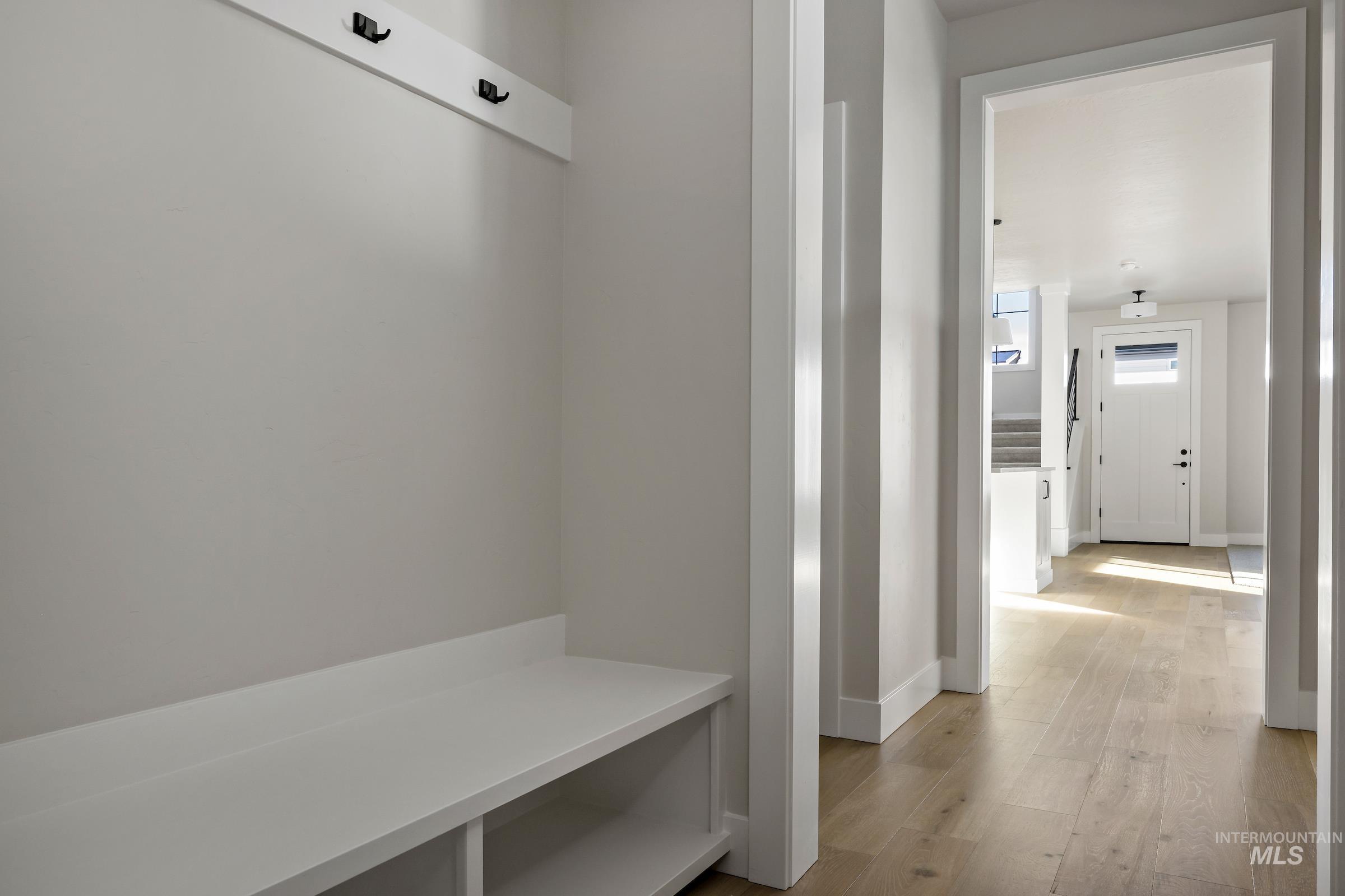 6108 S Hope Ave, Meridian, Idaho 83642, 3 Bedrooms, 2.5 Bathrooms, Residential For Sale, Price $539,900,MLS 98966522