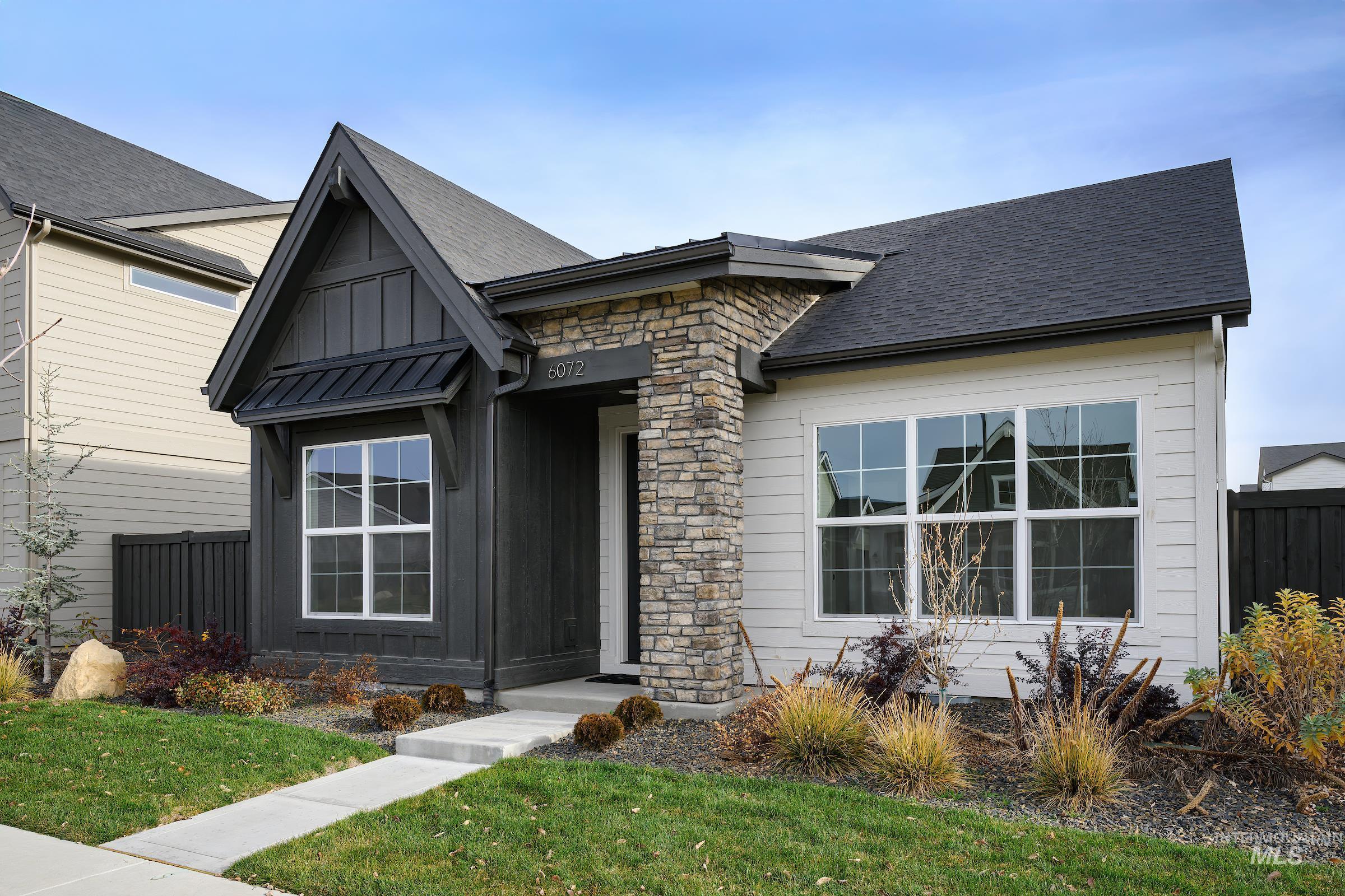 6072 S Apex Ave, Meridian, Idaho 83642, 3 Bedrooms, 2 Bathrooms, Residential For Sale, Price $484,900,MLS 98966526