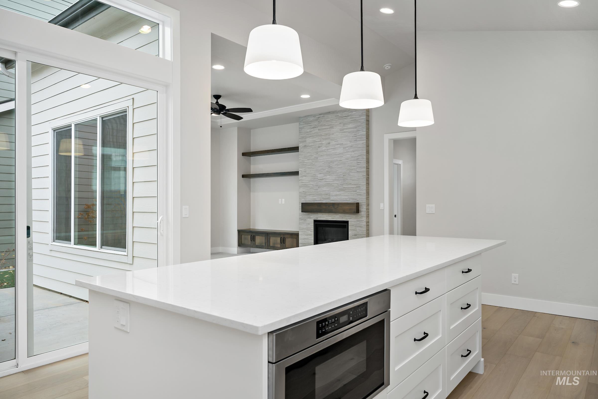 6072 S Apex Ave, Meridian, Idaho 83642, 3 Bedrooms, 2 Bathrooms, Residential For Sale, Price $484,900,MLS 98966526