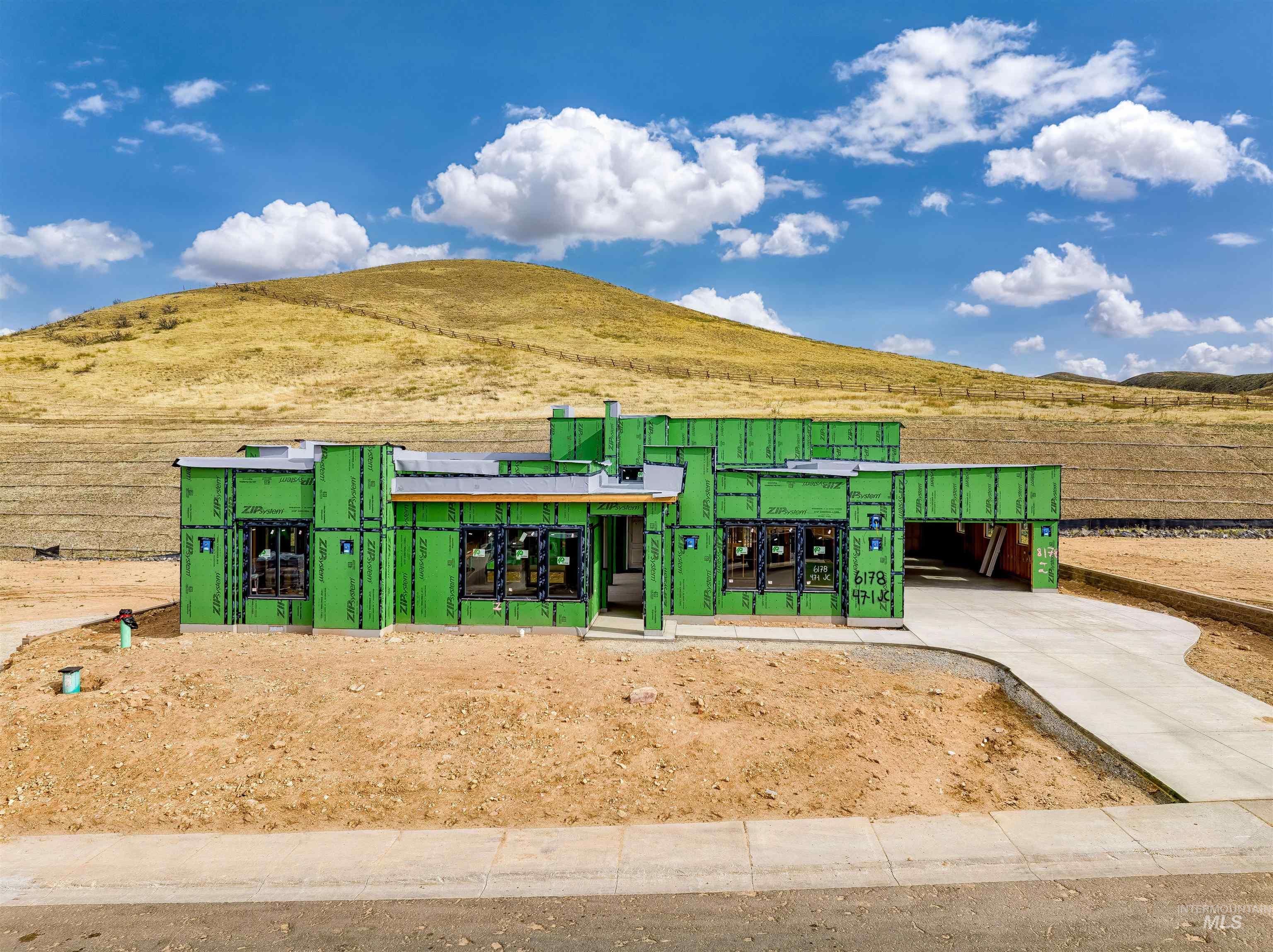 6178 E Prominence Dr., Boise, Idaho 83716, 4 Bedrooms, 4.5 Bathrooms, Residential For Sale, Price $2,528,715, 98966543