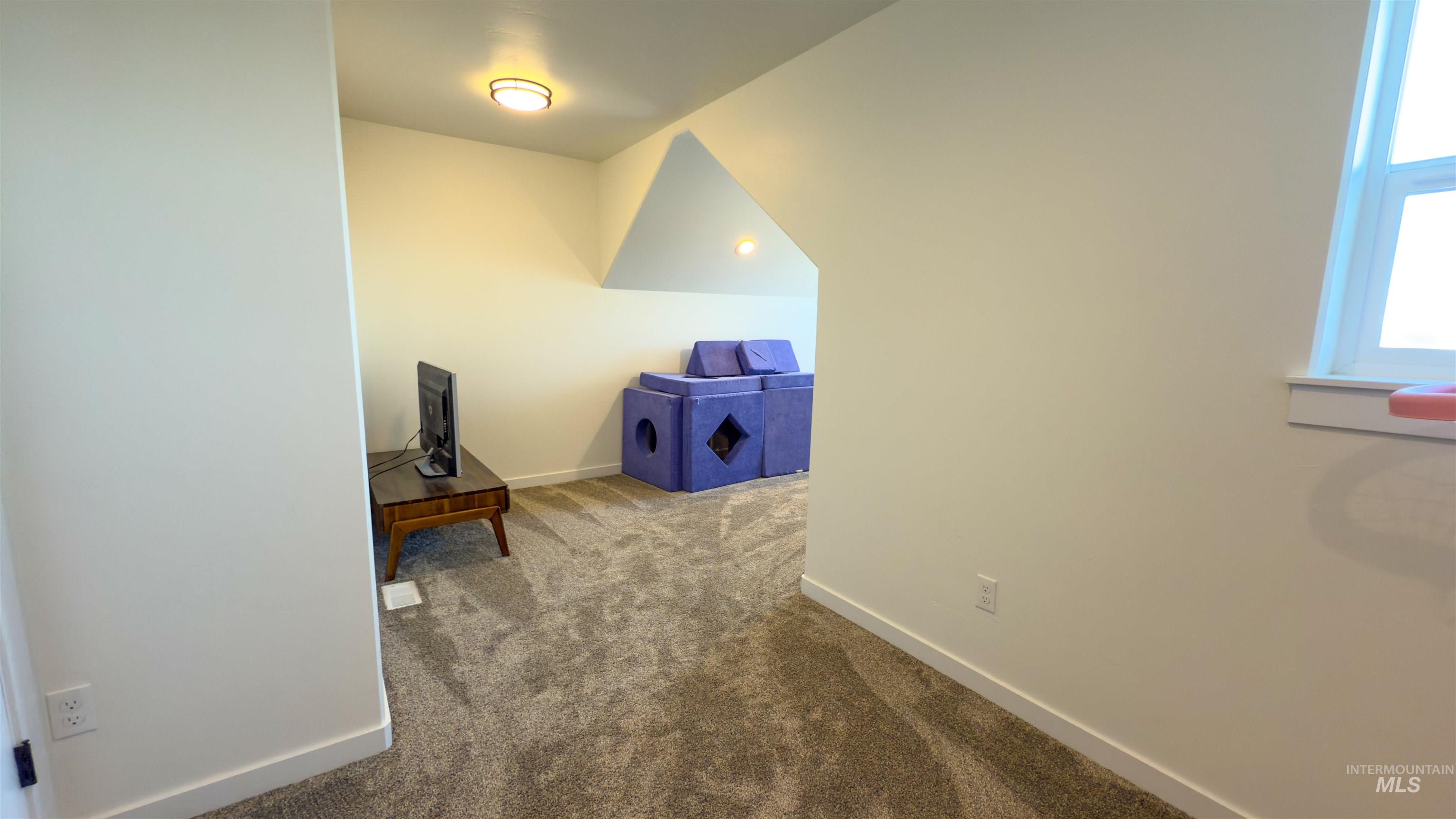 629 Manning Circle, Paul, Idaho 83347, 4 Bedrooms, 2.5 Bathrooms, Residential For Sale, Price $419,900, 98966545