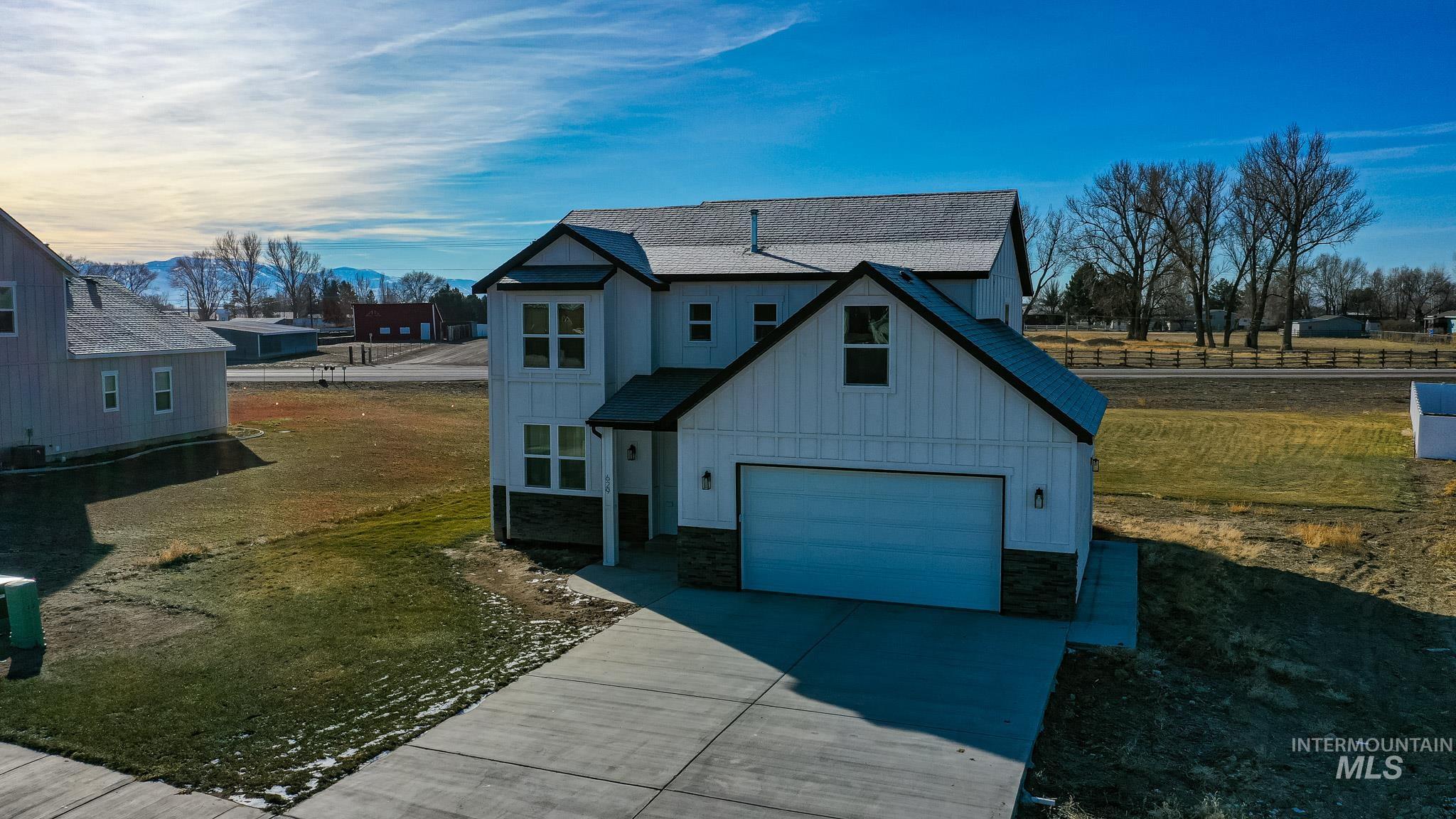 629 Manning Circle, Paul, Idaho 83347, 4 Bedrooms, 2.5 Bathrooms, Residential For Sale, Price $419,900, 98966545