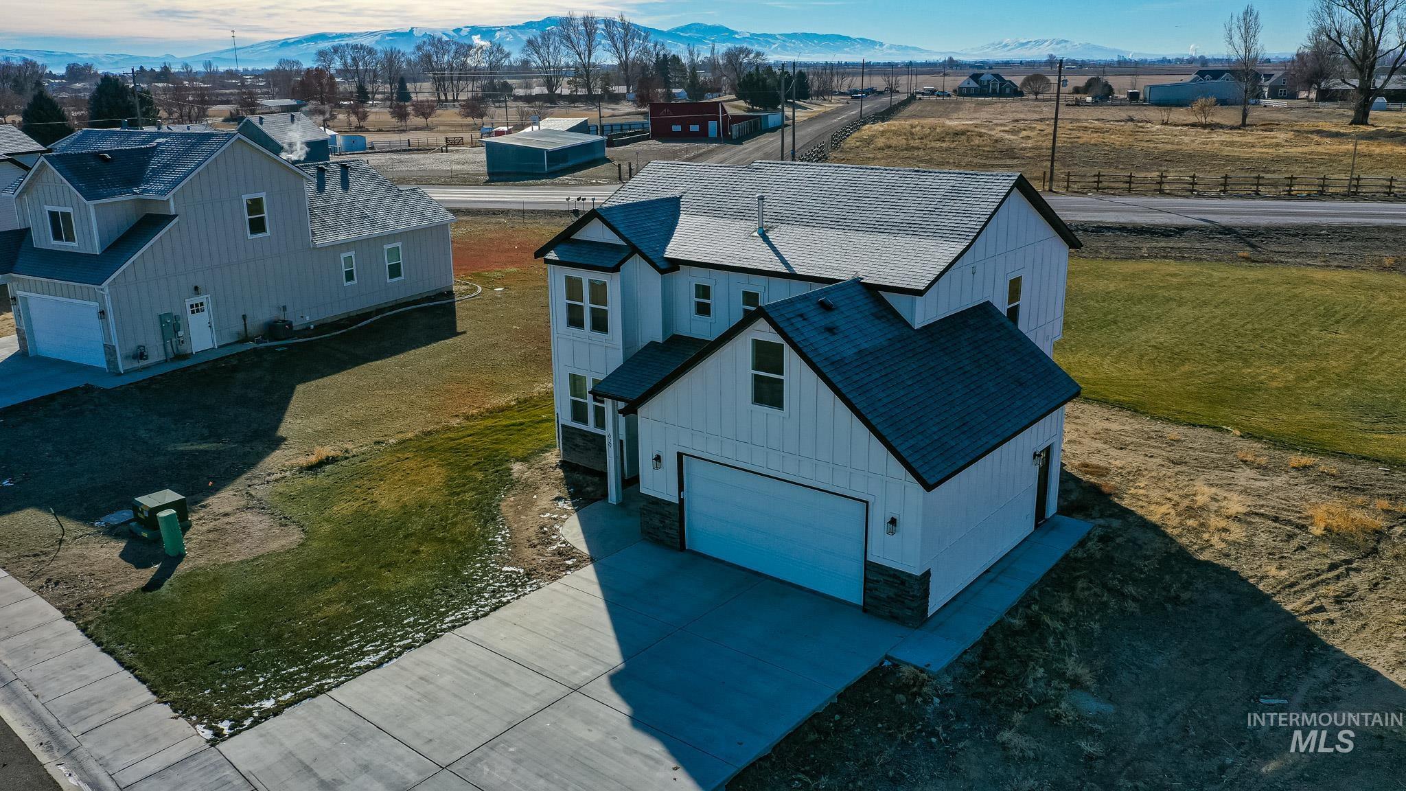 629 Manning Circle, Paul, Idaho 83347, 4 Bedrooms, 2.5 Bathrooms, Residential For Sale, Price $419,900, 98966545