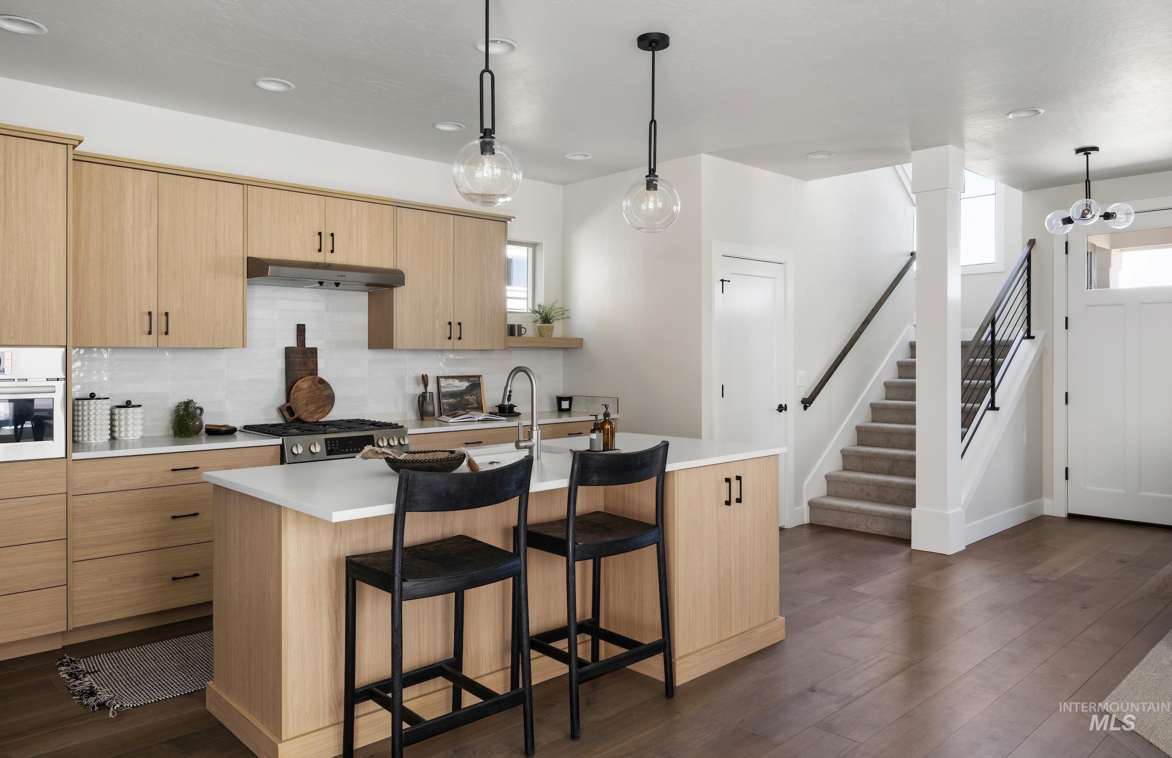 6075 S Aspiration Ave, Meridian, Idaho 83642, 3 Bedrooms, 2.5 Bathrooms, Residential For Sale, Price $529,900,MLS 98966546